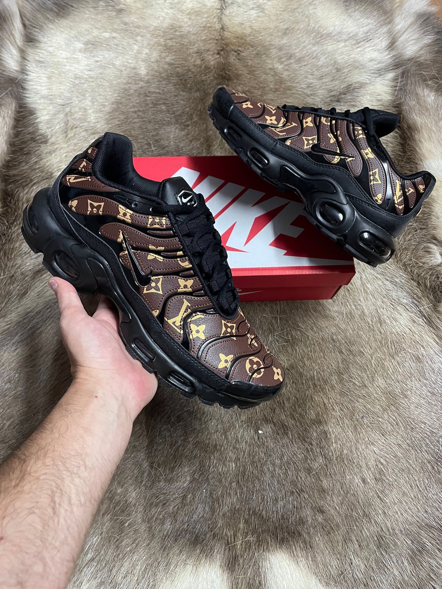Zapatilla Nike Tn Louis Vuitton