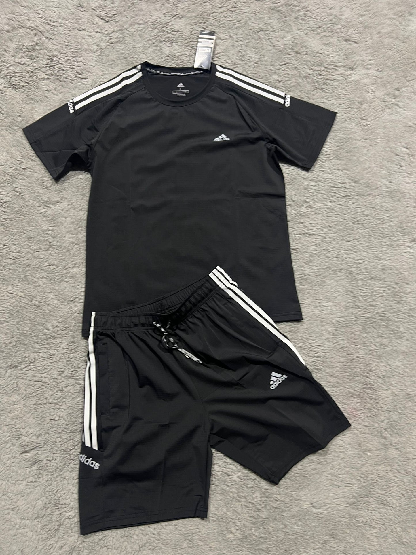 Conjunto Adidas