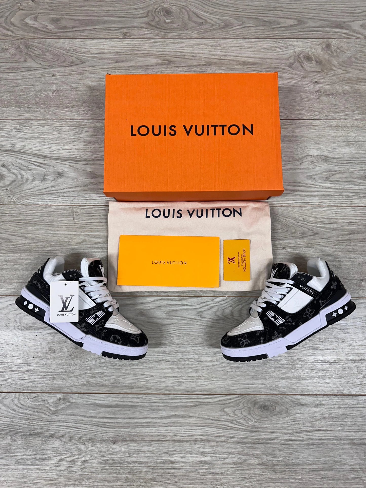 Zapatilla Louis Vuitton Trainer