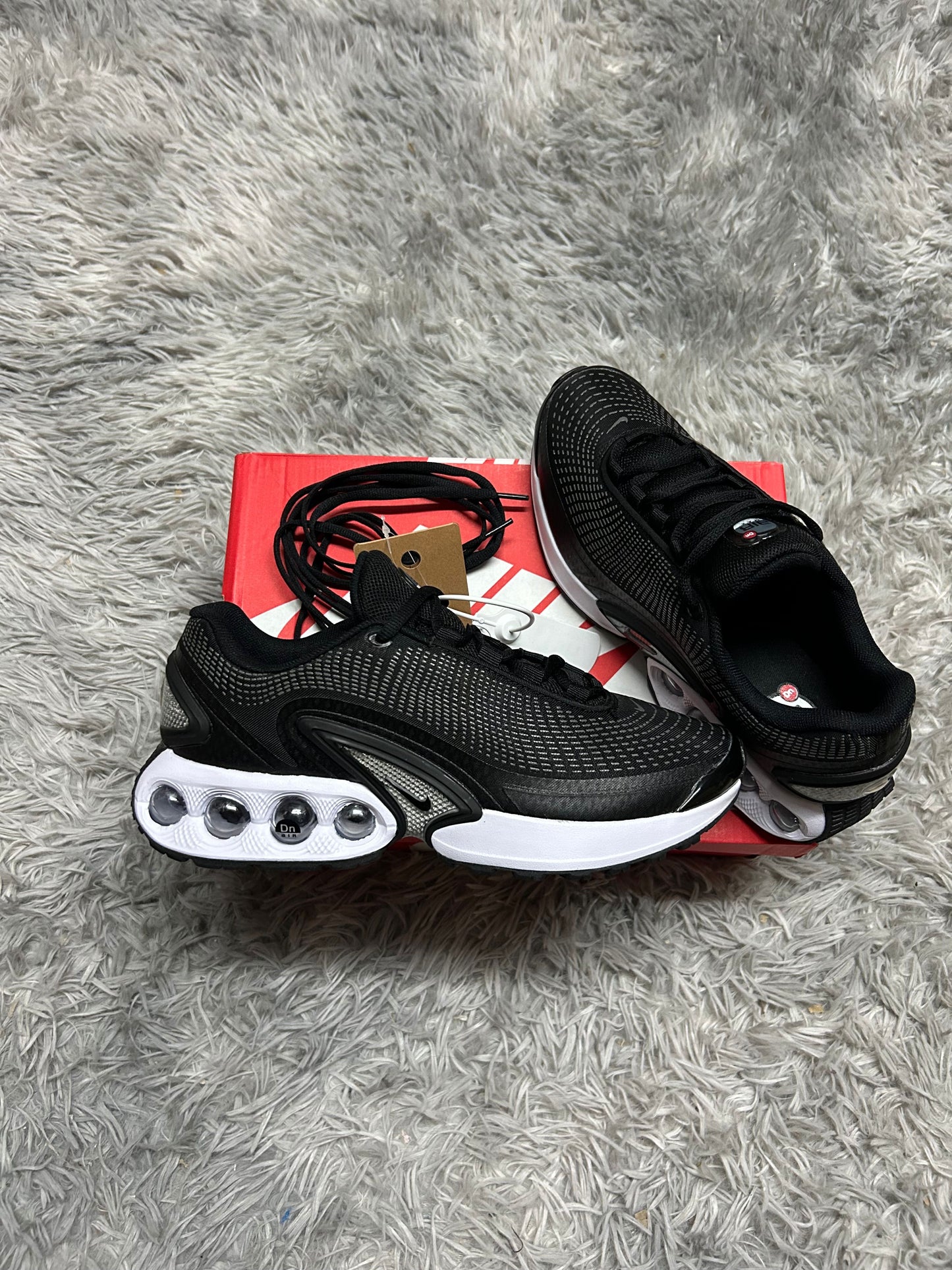 Zapatilla Nike Dn
