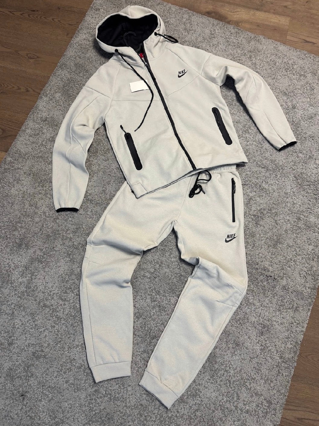 Chandal Nike Tech
