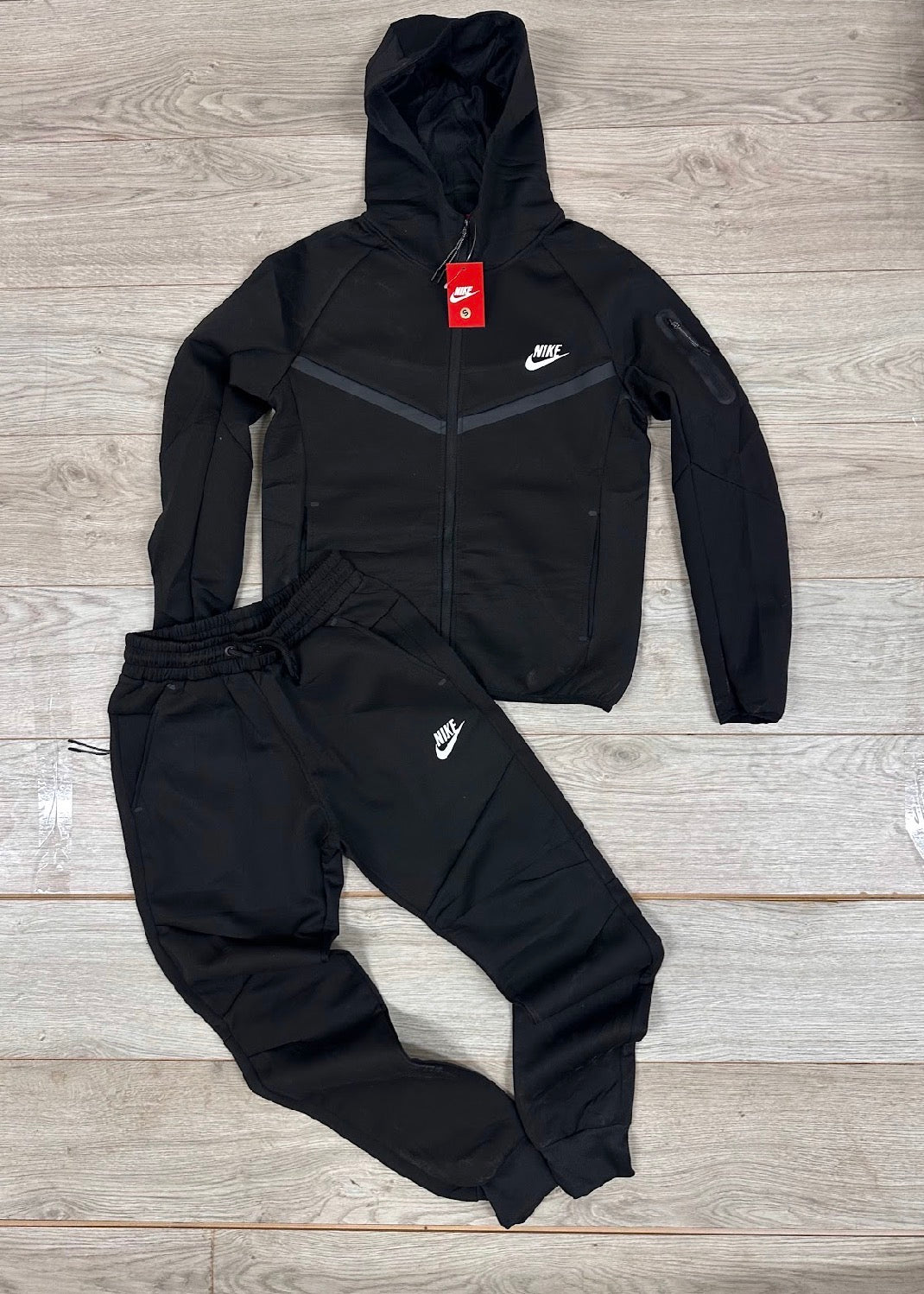 Chandal Nike Tech