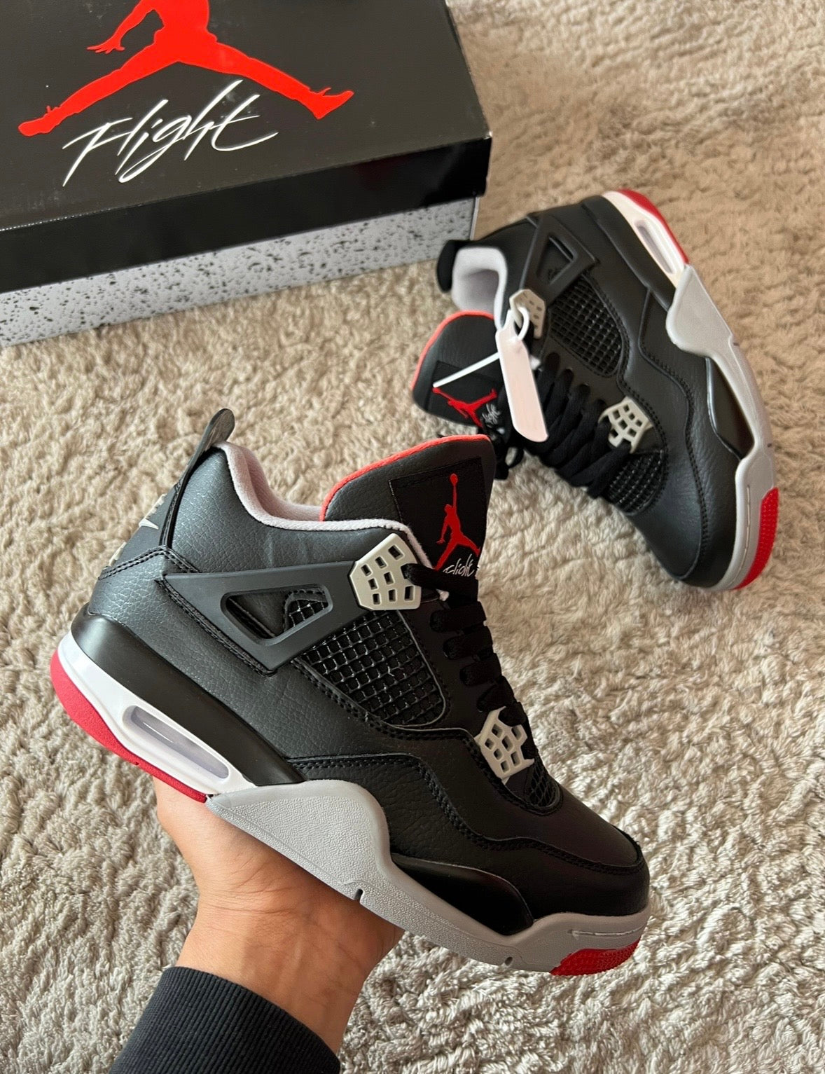Zapatilla Jordan Retro 4