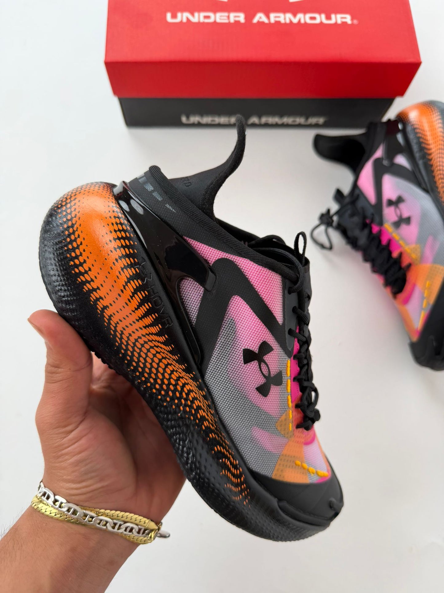 Zapatilla Under Armour 2026