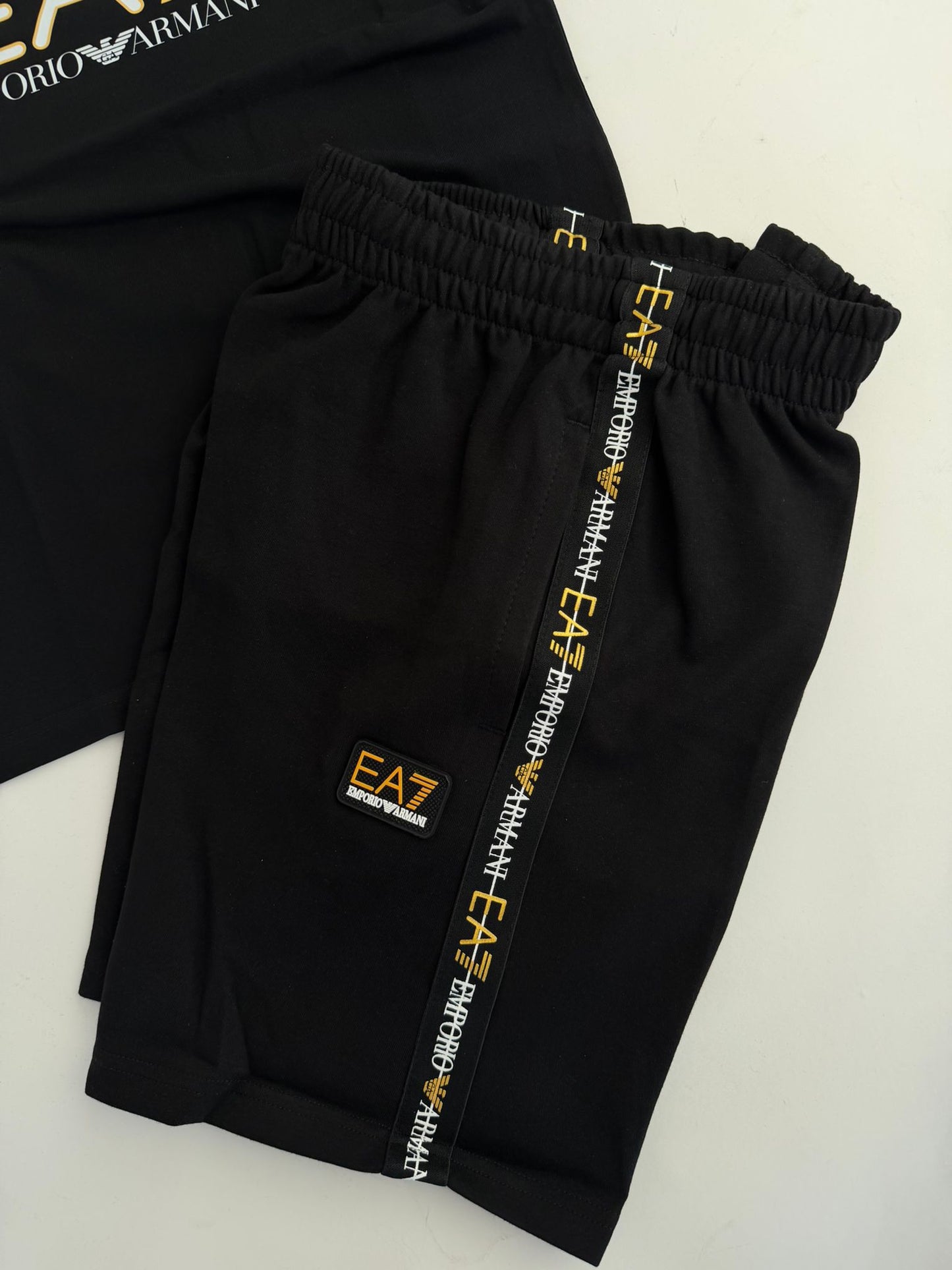 Conjunto Emporio Armani EA7 2026
