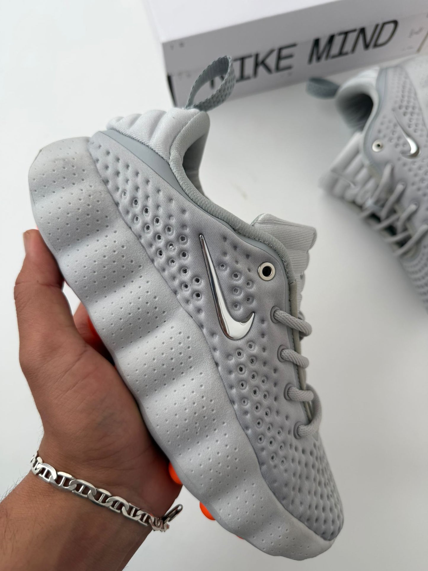 Zapatilla Nike Mind 2026