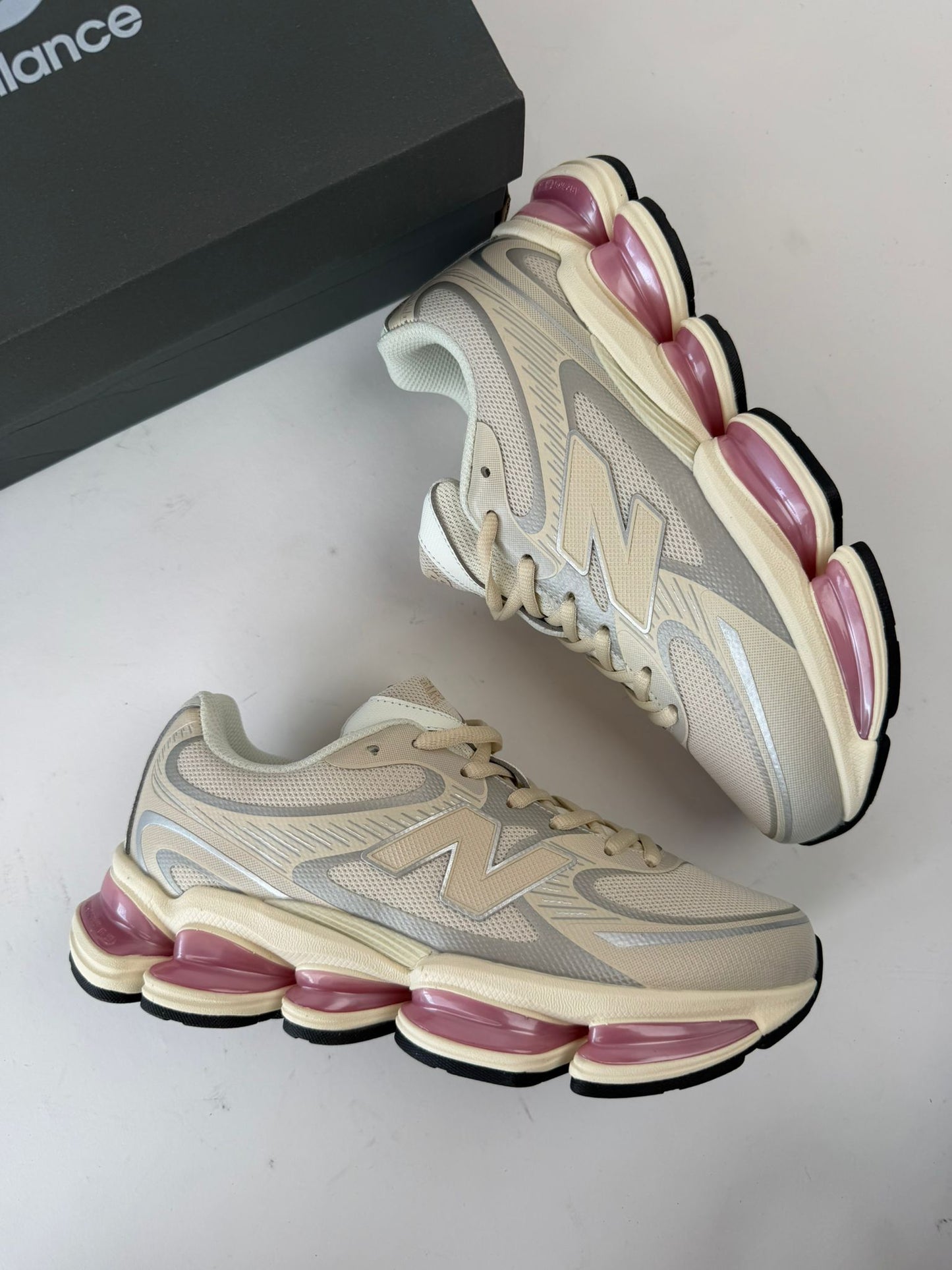 Zapatilla New Balance 2000