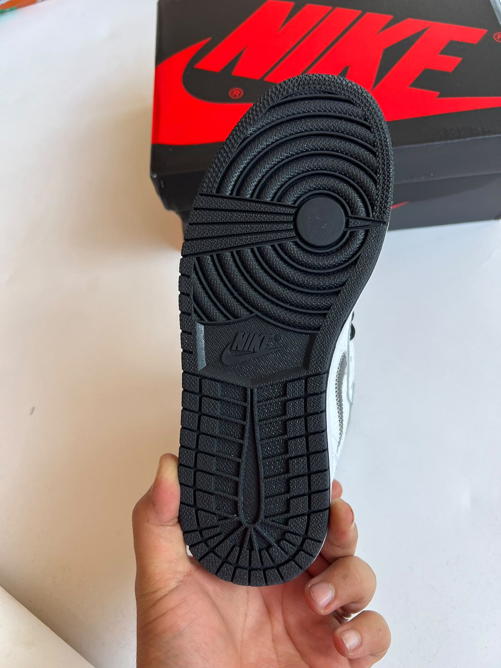 Zapatilla Nike Air Jordan 1 Mind
