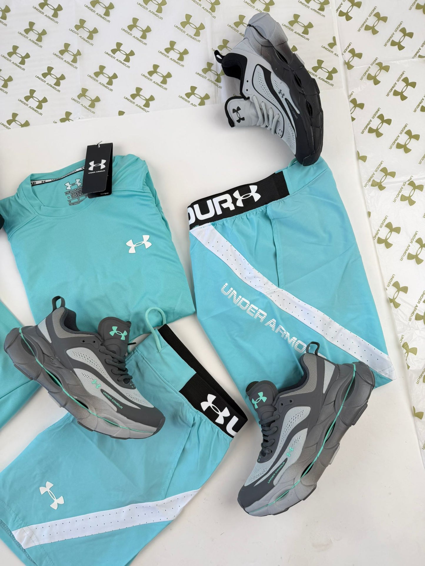 Conjunto Under Armour 2026