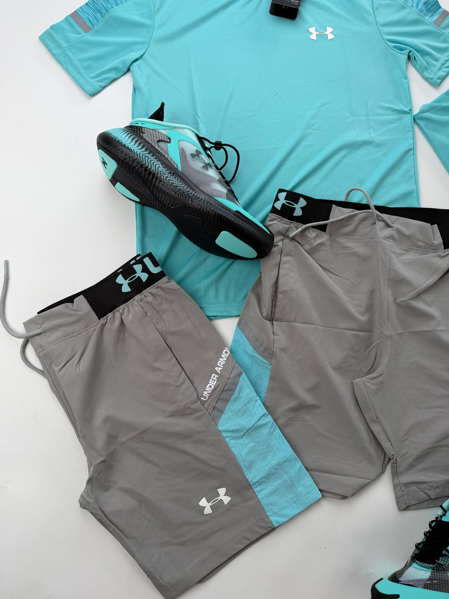 Pack Conjunto + Zapatilla Under Armour
