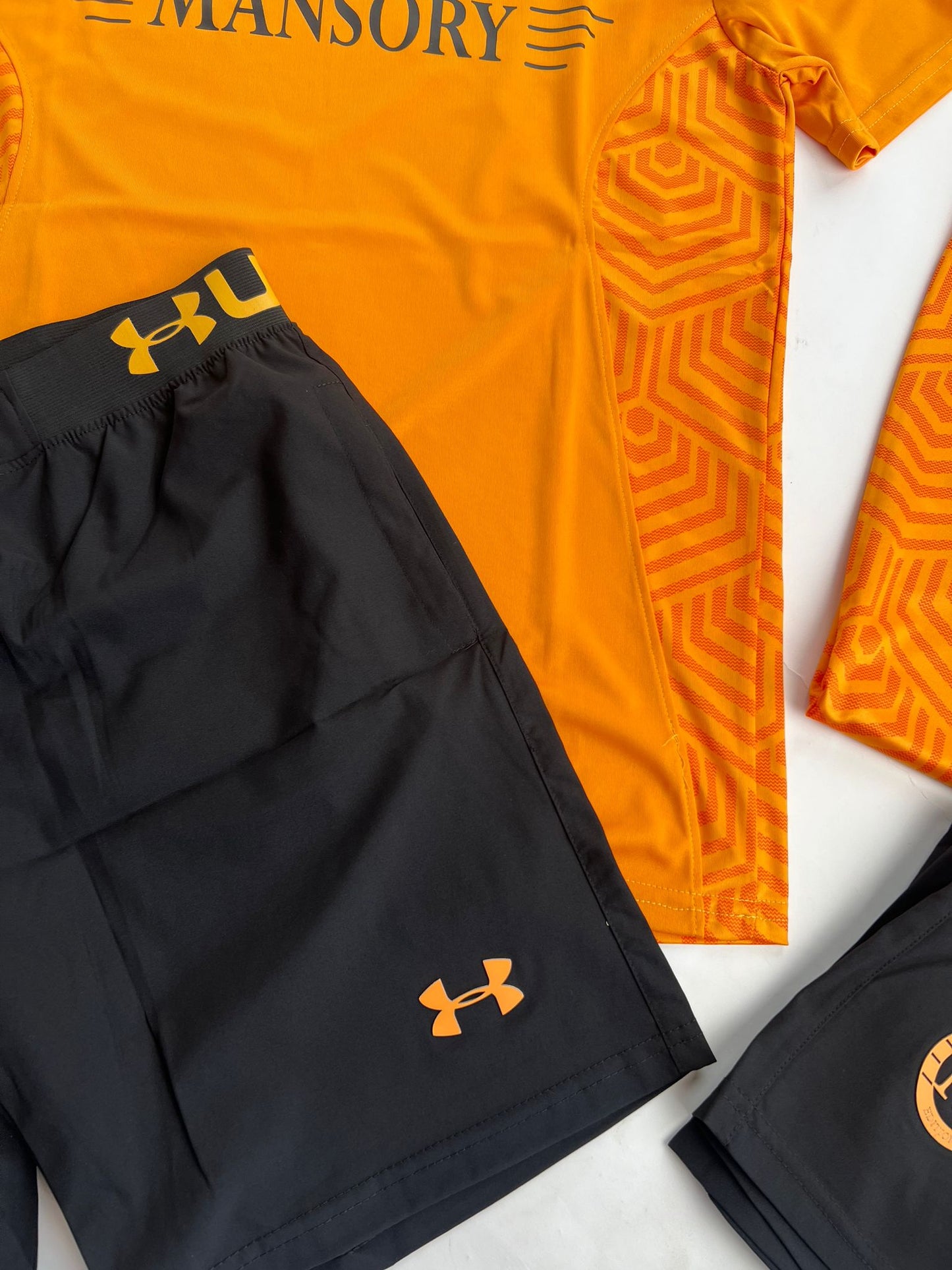 Conjunto Under Armour Mansory 2026
