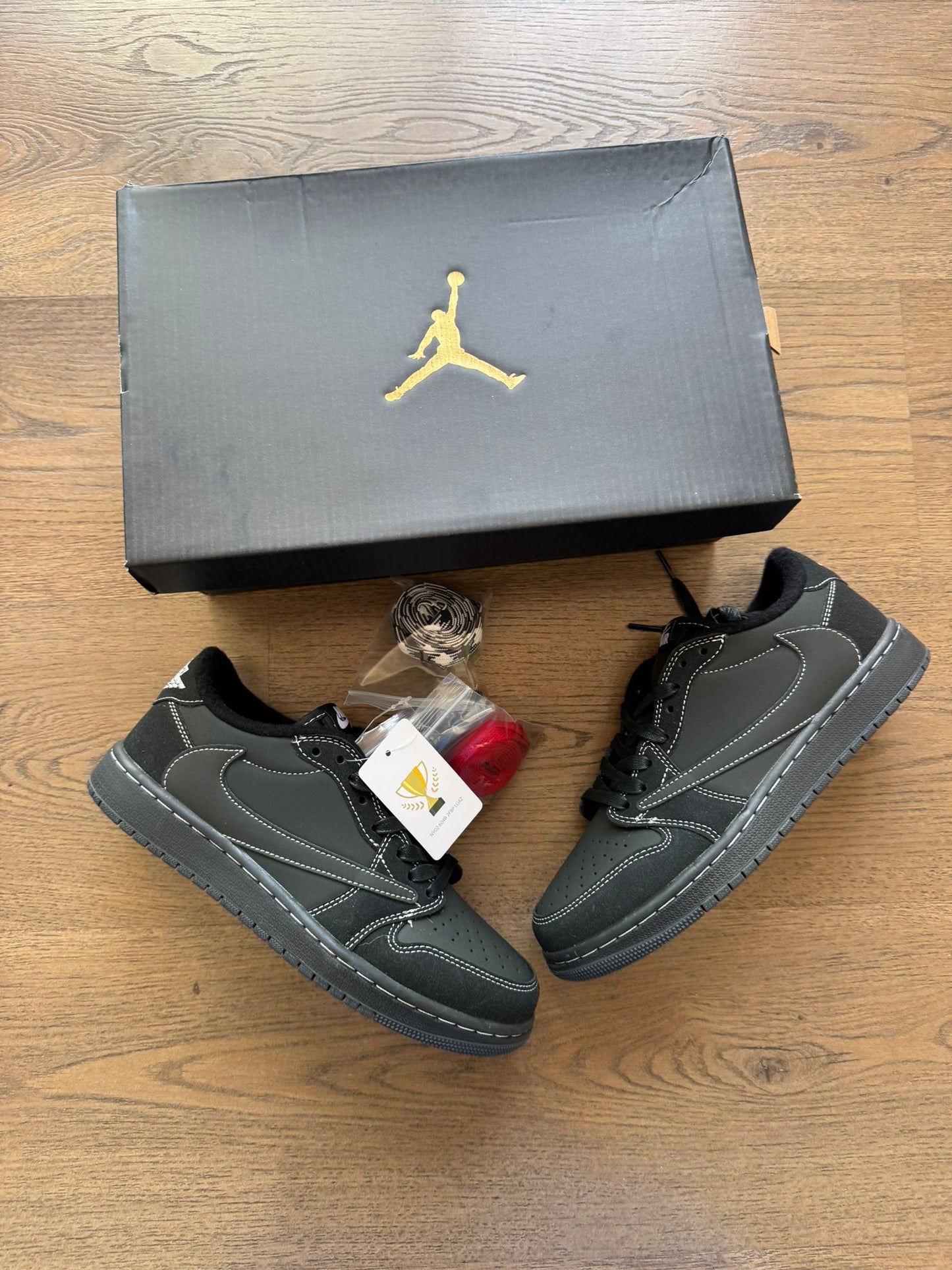 Zapatilla Nike Air Jordan 1 - Travist Scott