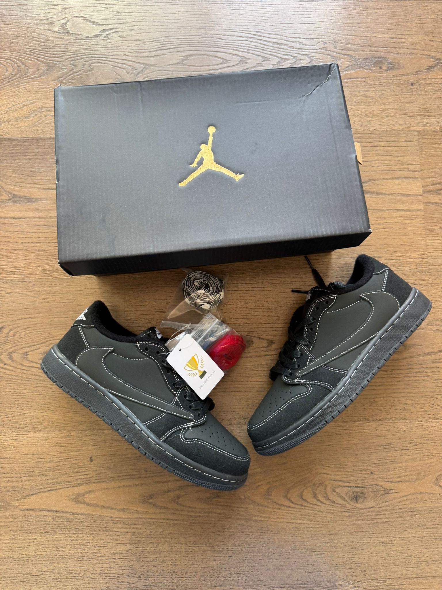 Zapatilla Nike Air Jordan 1 - Travist Scott