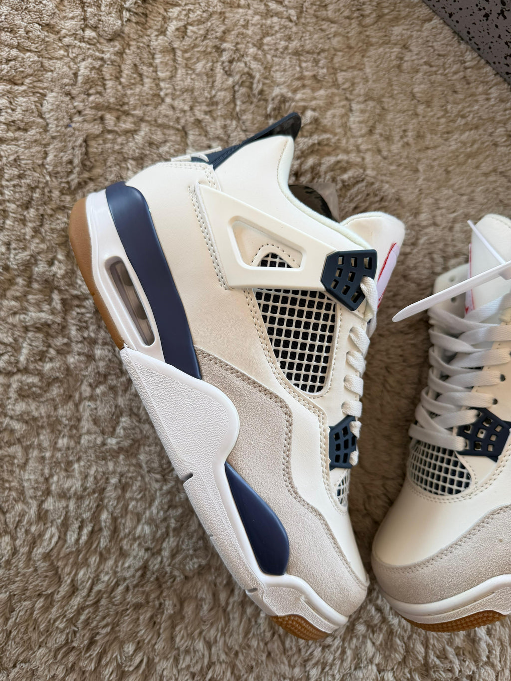 Zapatilla Jordan Retro 4