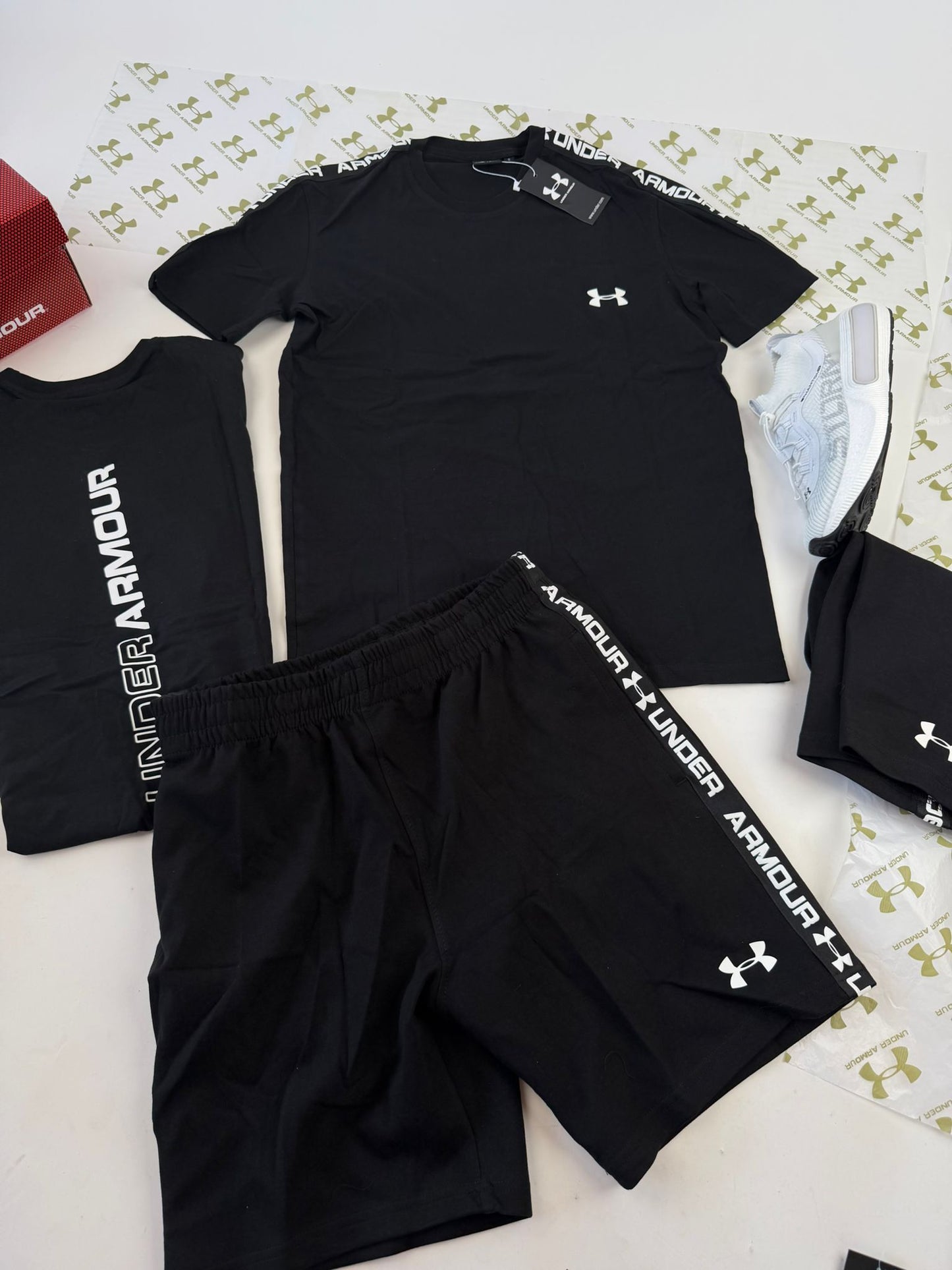 Conjunto Under Armour 2026