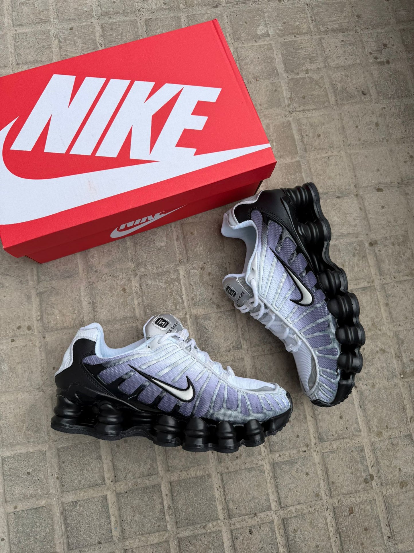 Zapatilla Nike Shox 2026