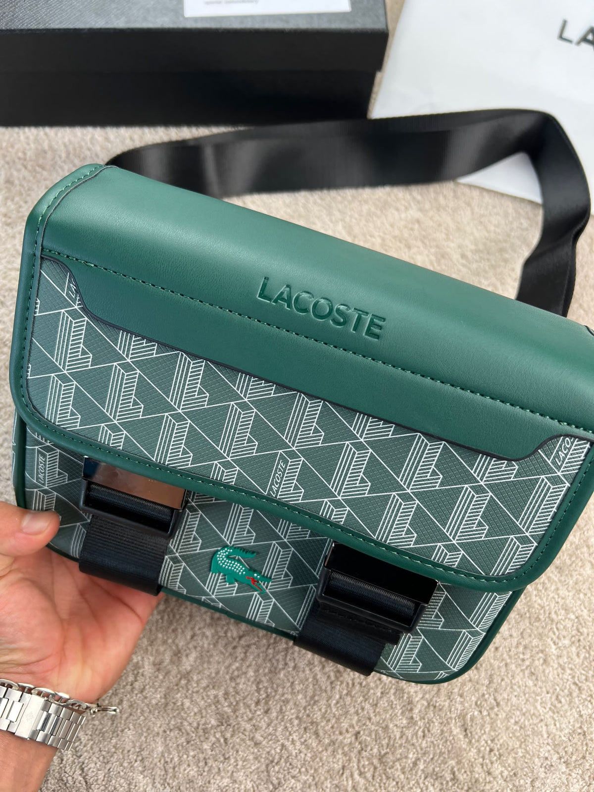 Bandolera Lacoste 2026