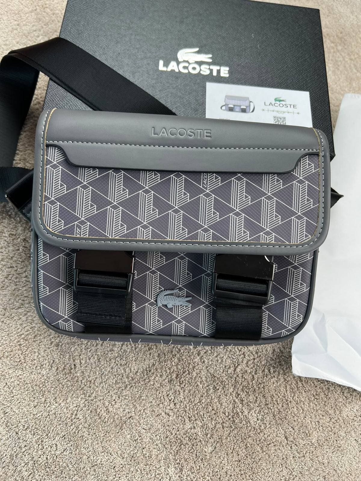 Bandolera Lacoste 2026