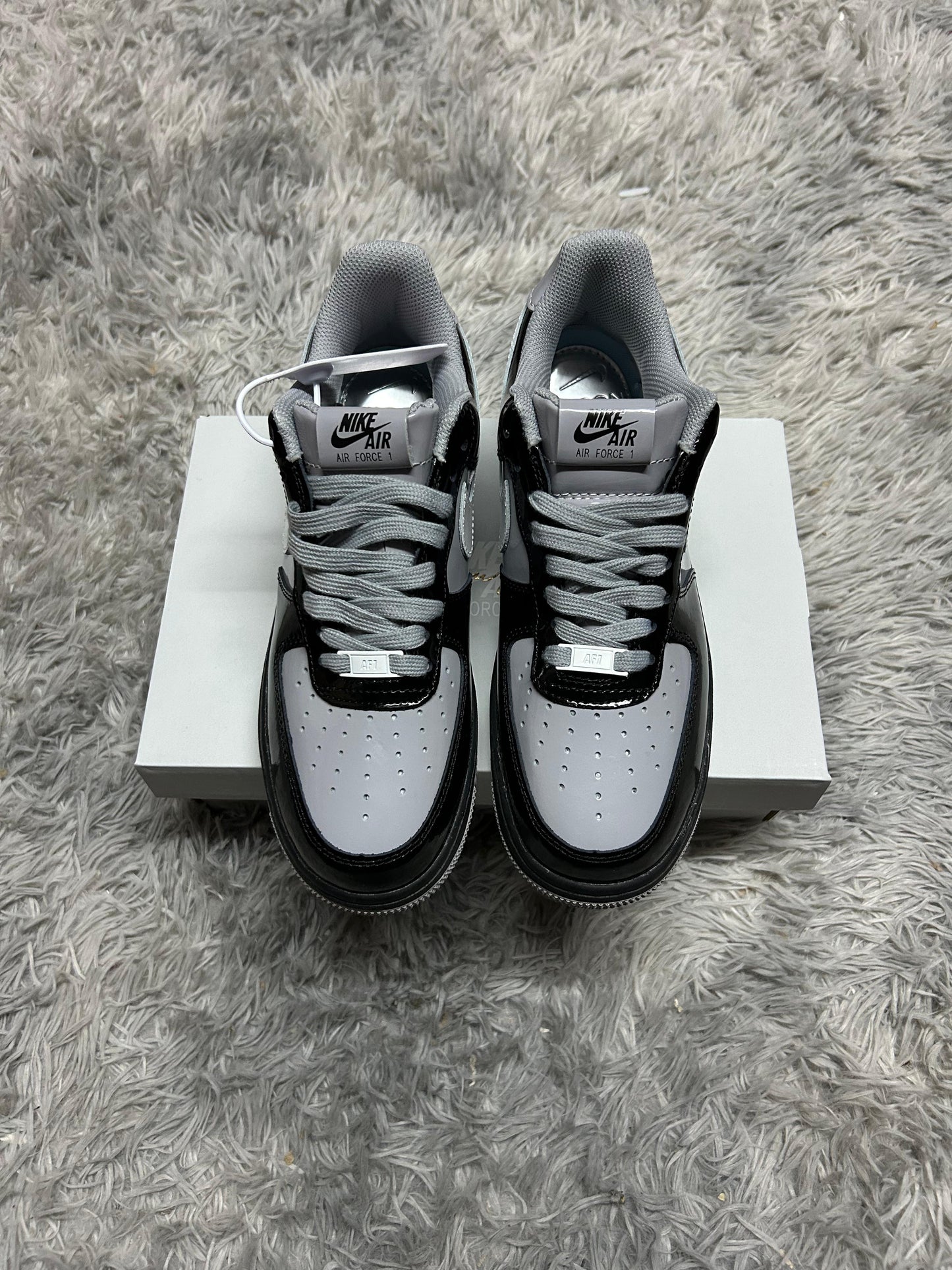 Zapatilla Nike Air Force 1 Low Syna Central Cee Black White Smoke Grey