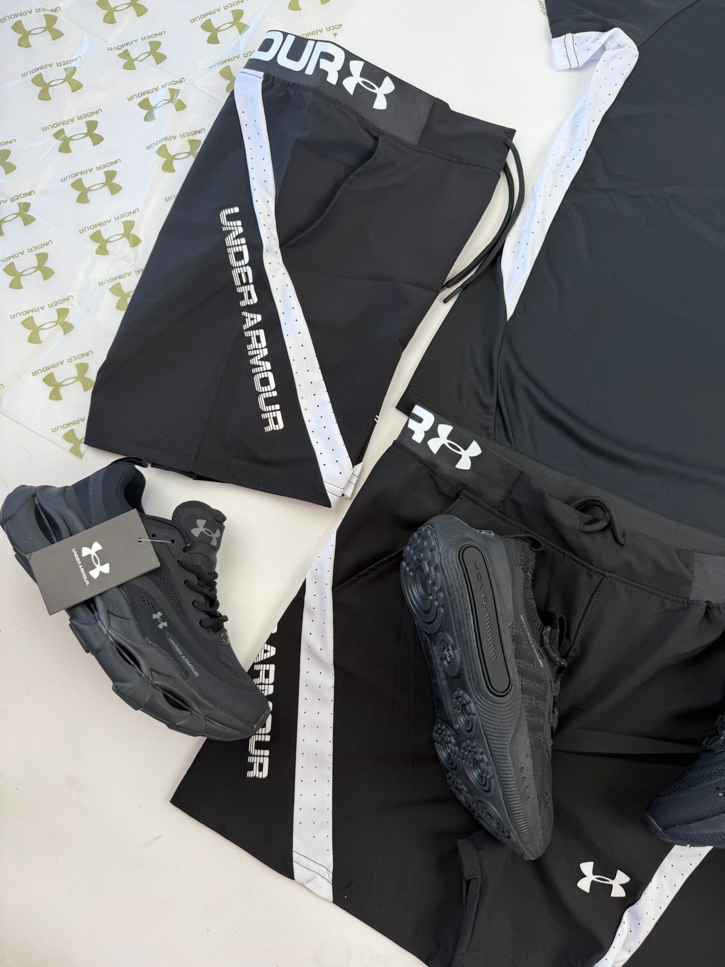 Conjunto Under Armour 2026