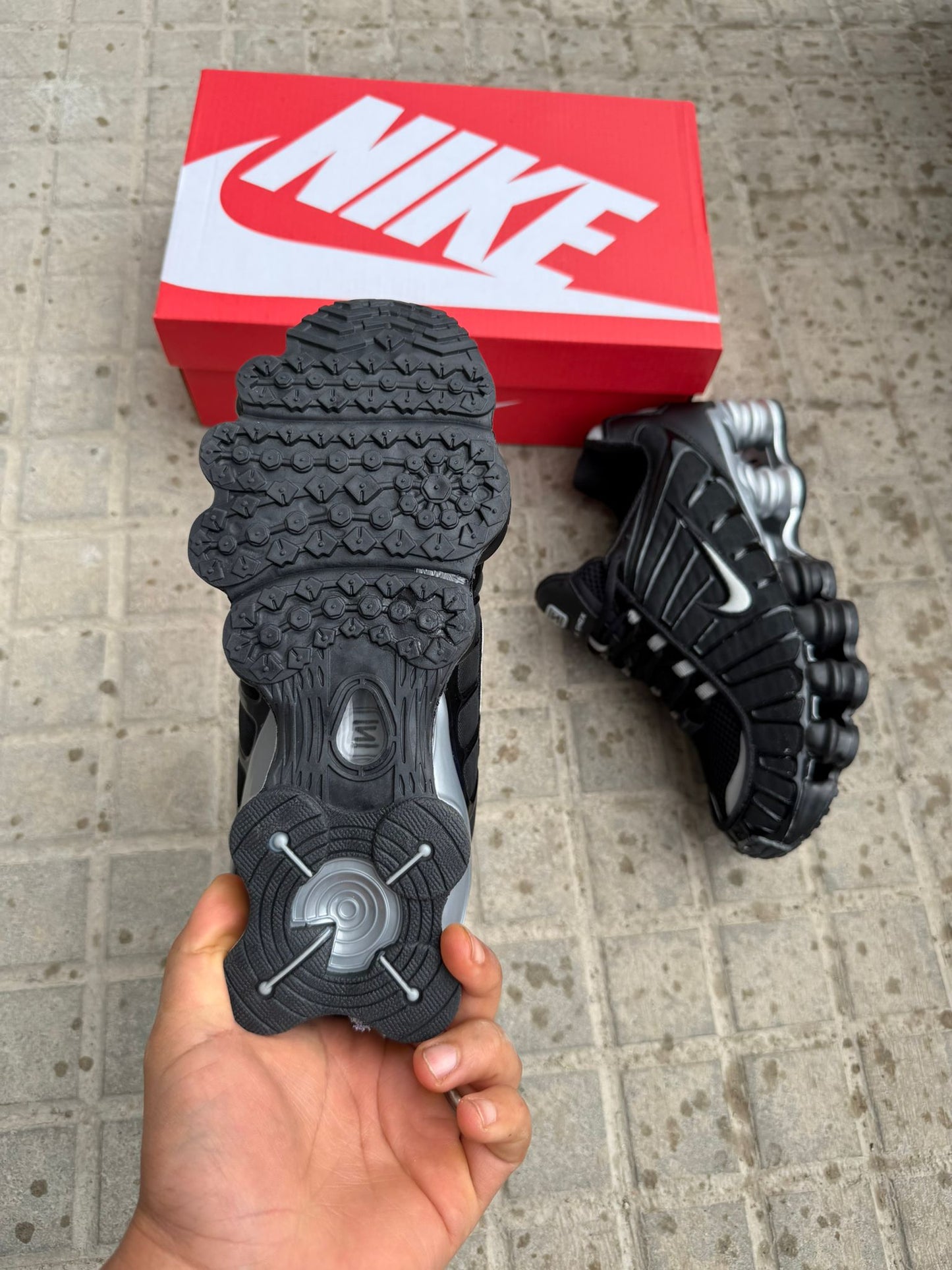 Zapatilla Nike Shox 2026