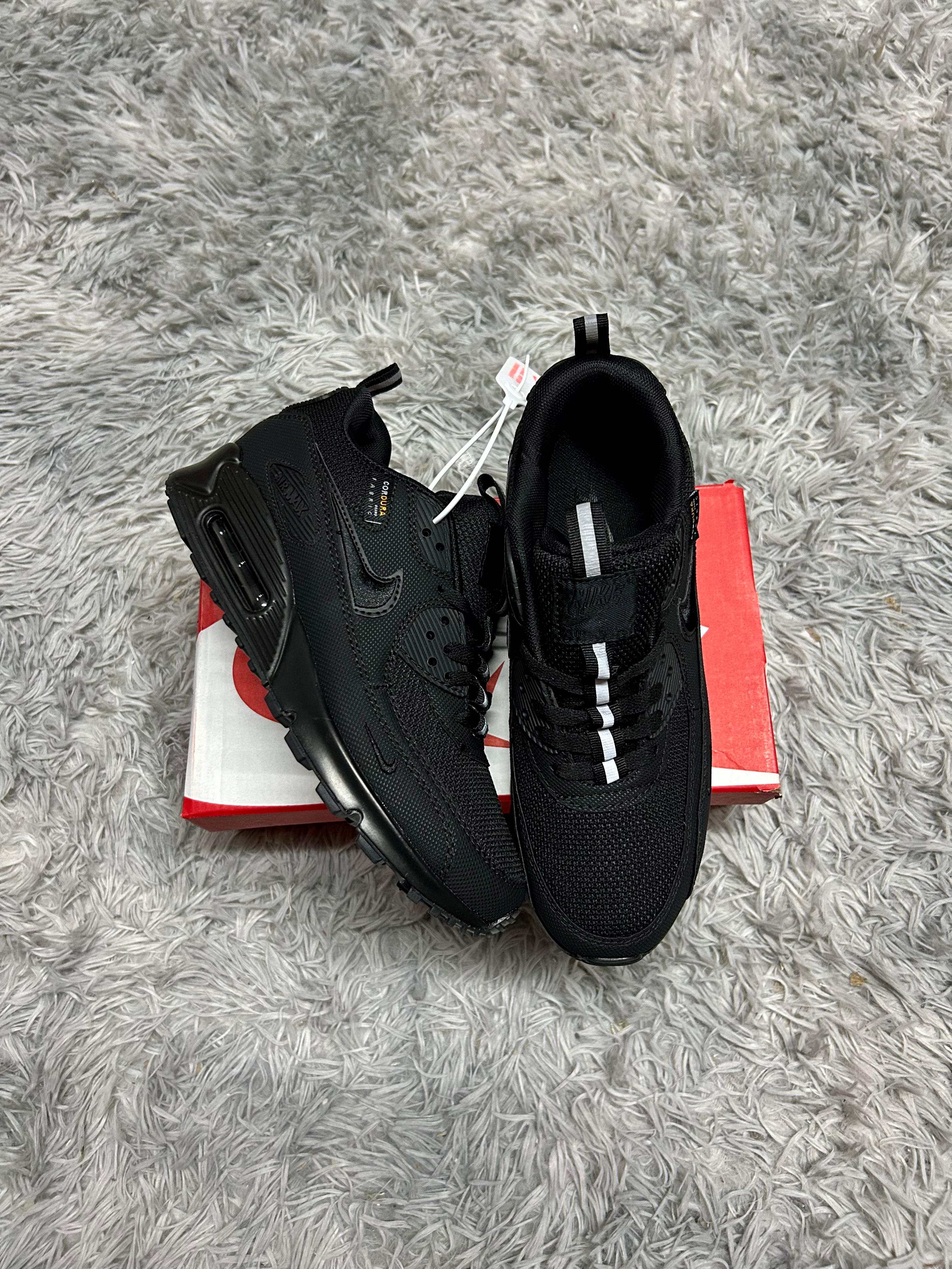 Zapatilla Nike Air Max 90
