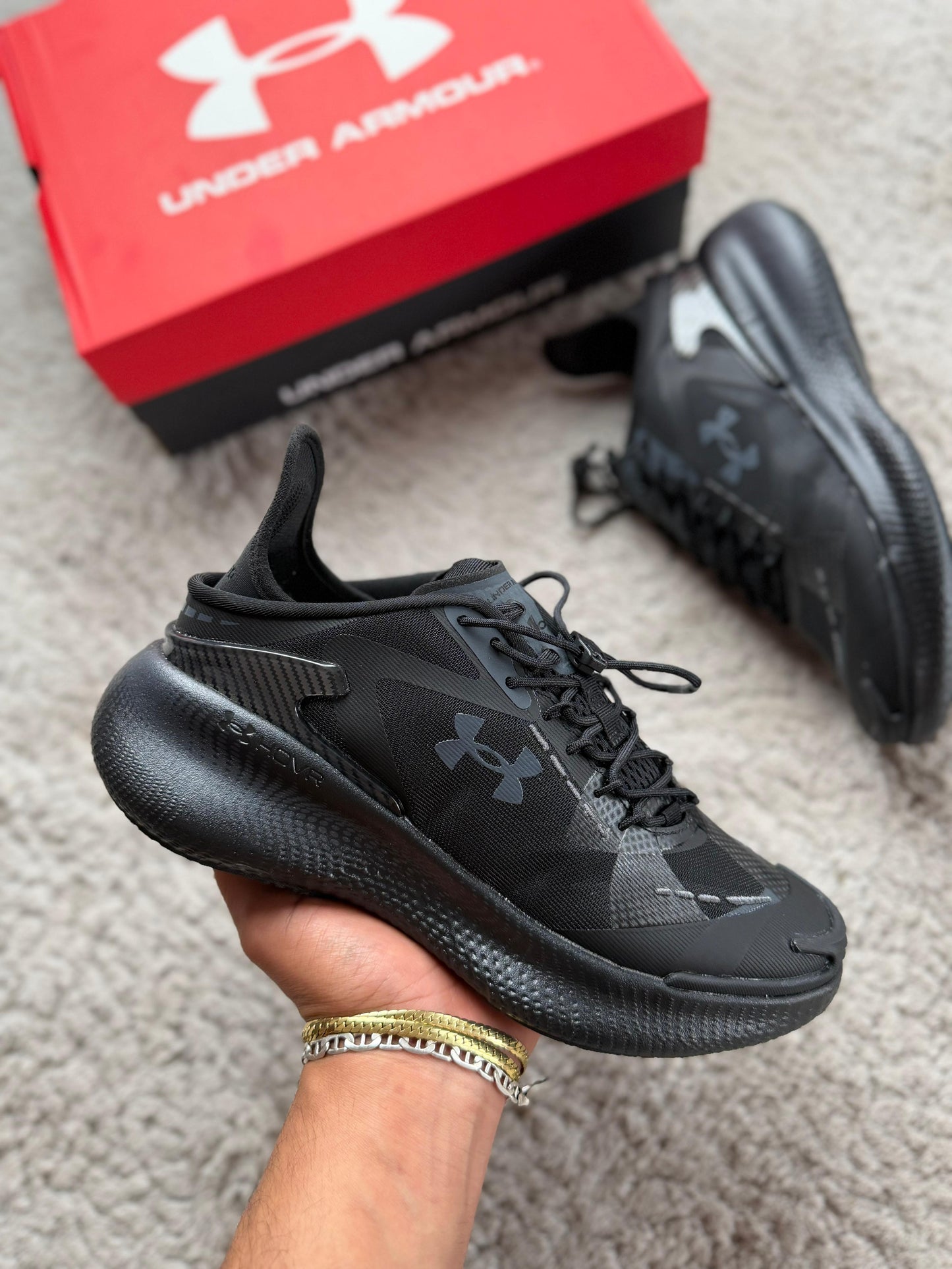 Zapatilla Under Armour 2026