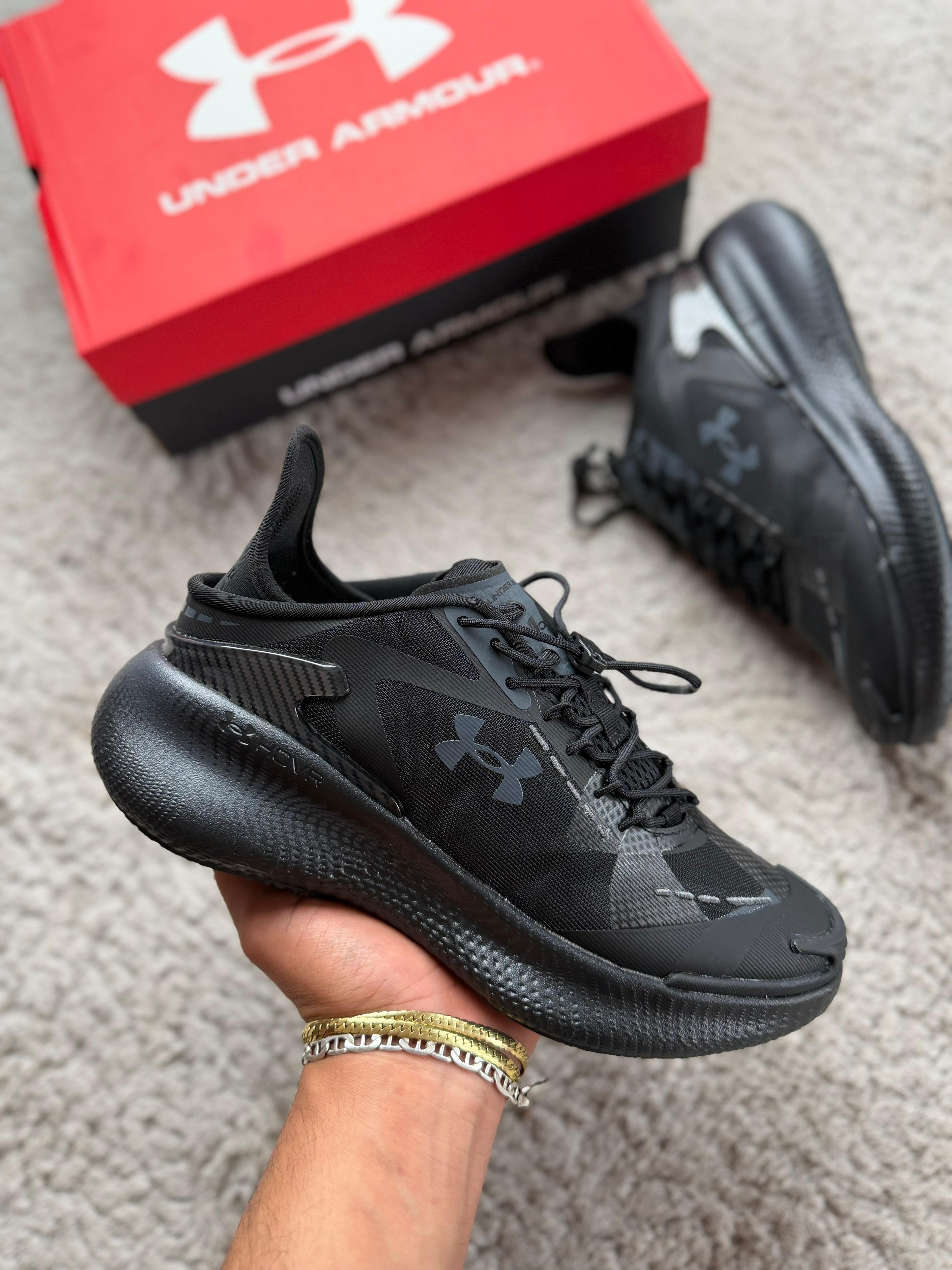 Zapatilla Under Armour 2026
