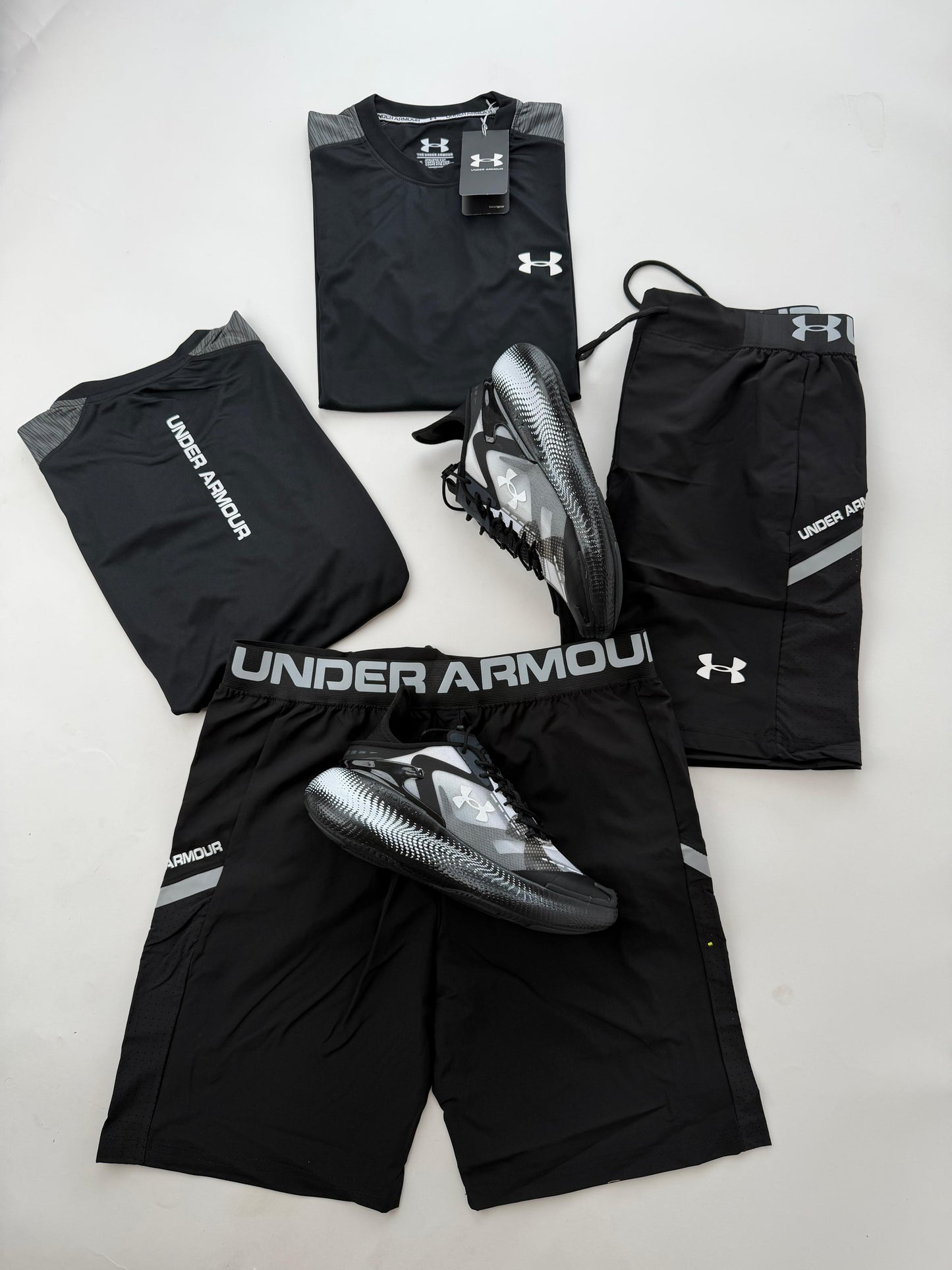 Pack Conjunto + Zapatilla Under Armour