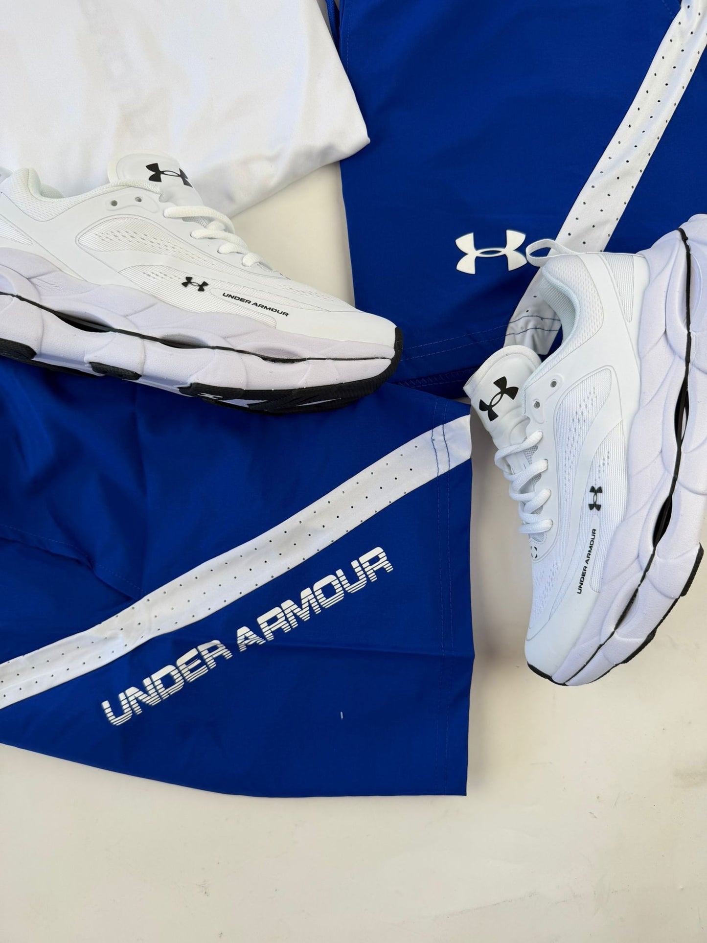 Conjunto Under Armour 2026