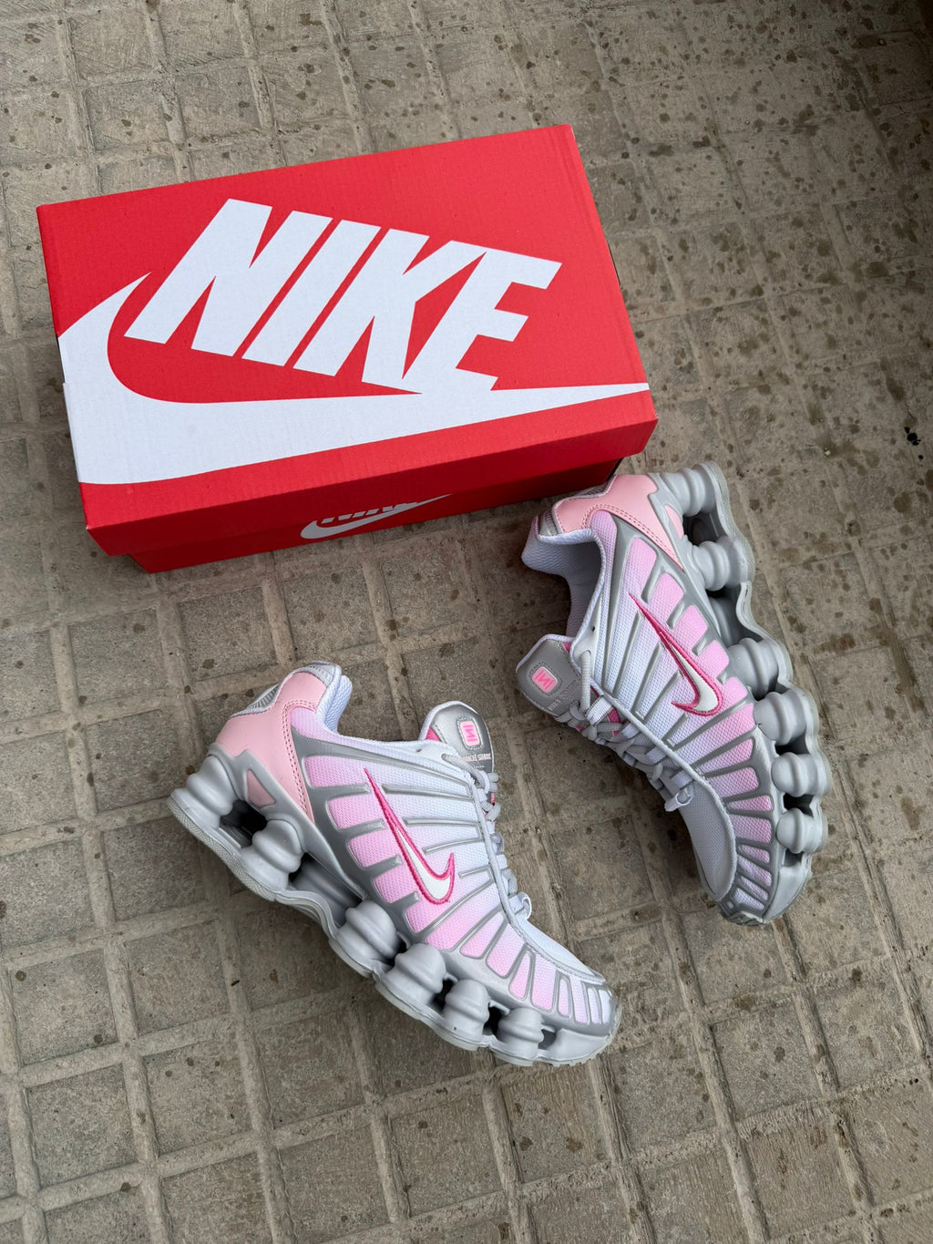 Zapatilla Nike Shox 2026