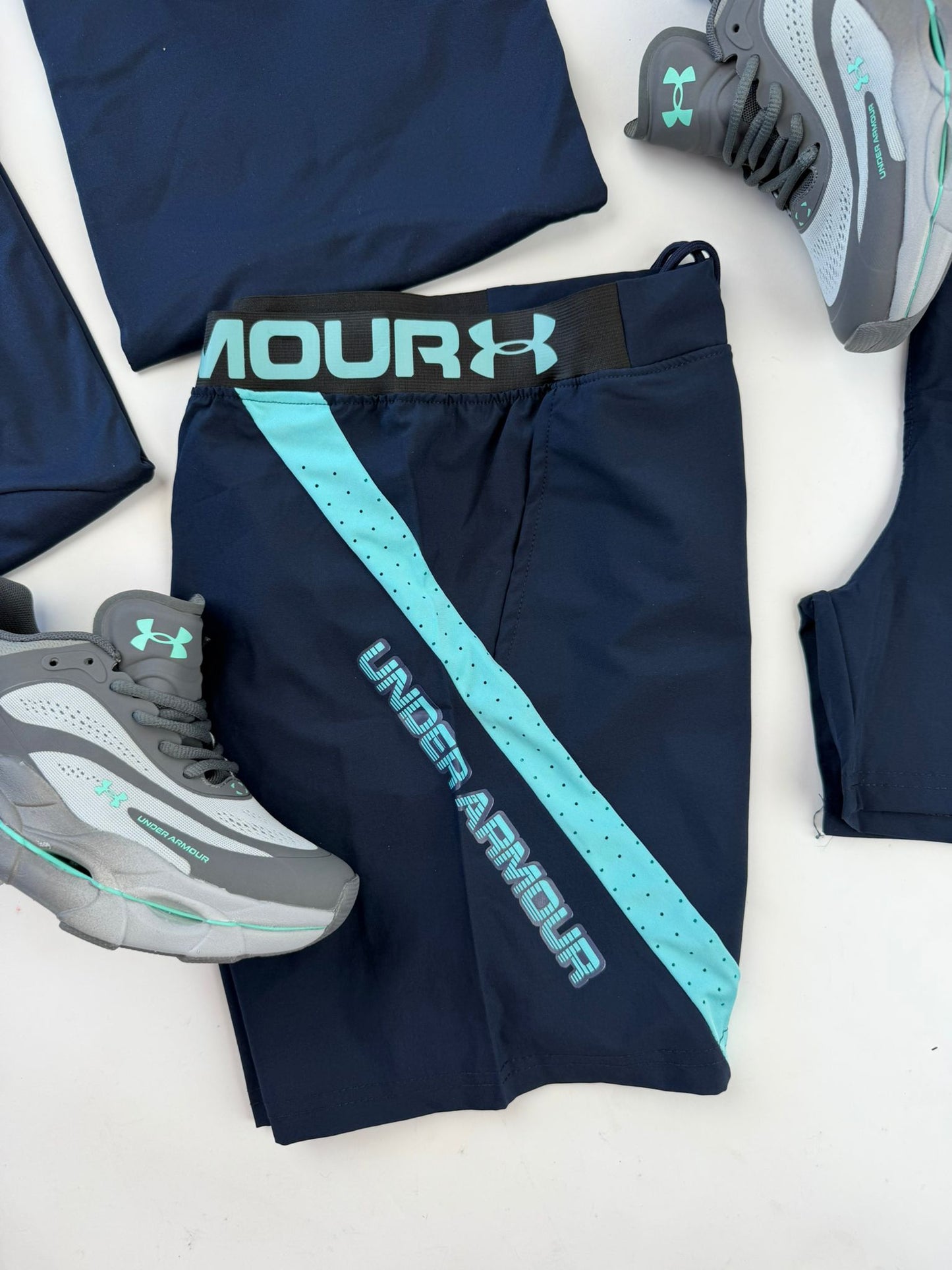 Conjunto Under Armour 2026