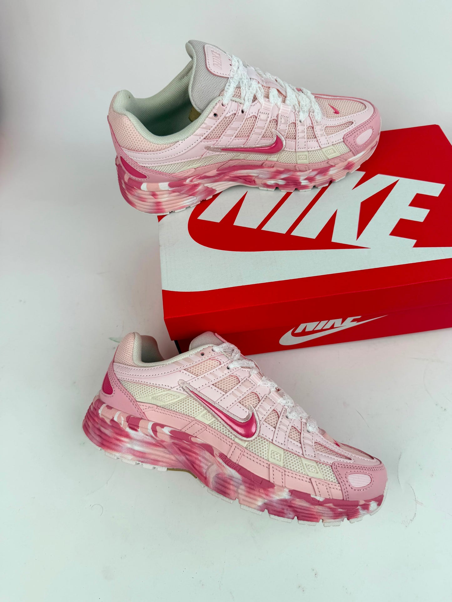 Zapatilla Nike P6000