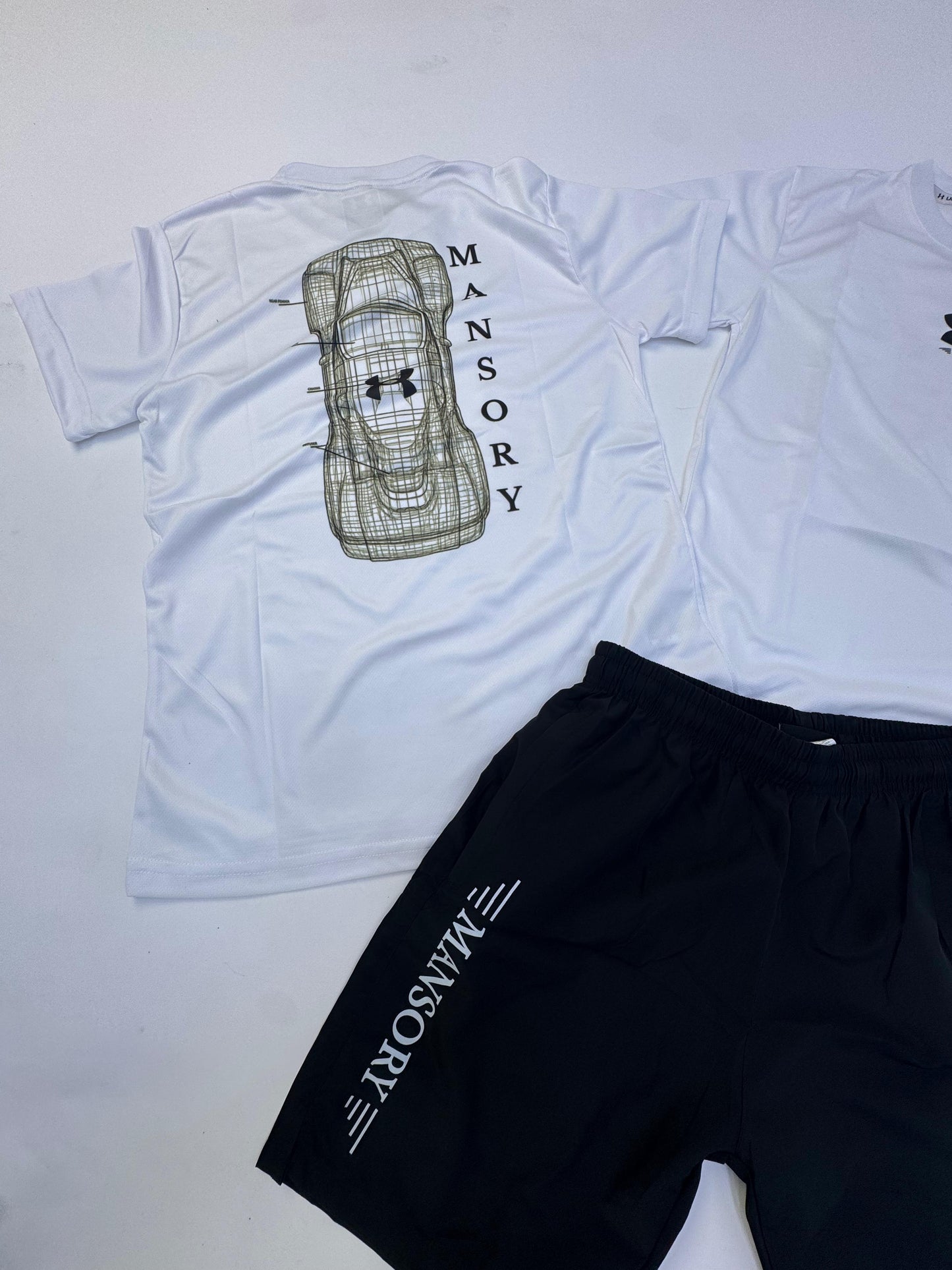 Conjunto Mansory x Under Armour 2026