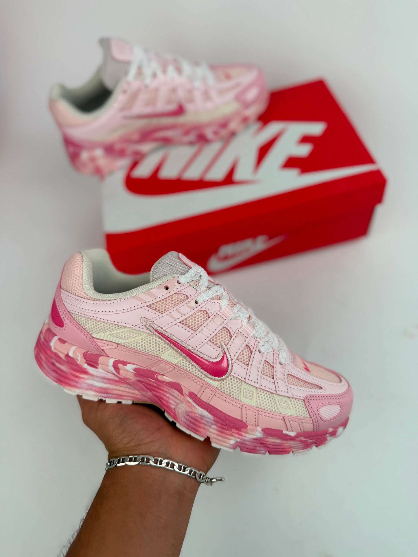 Zapatilla Nike P6000