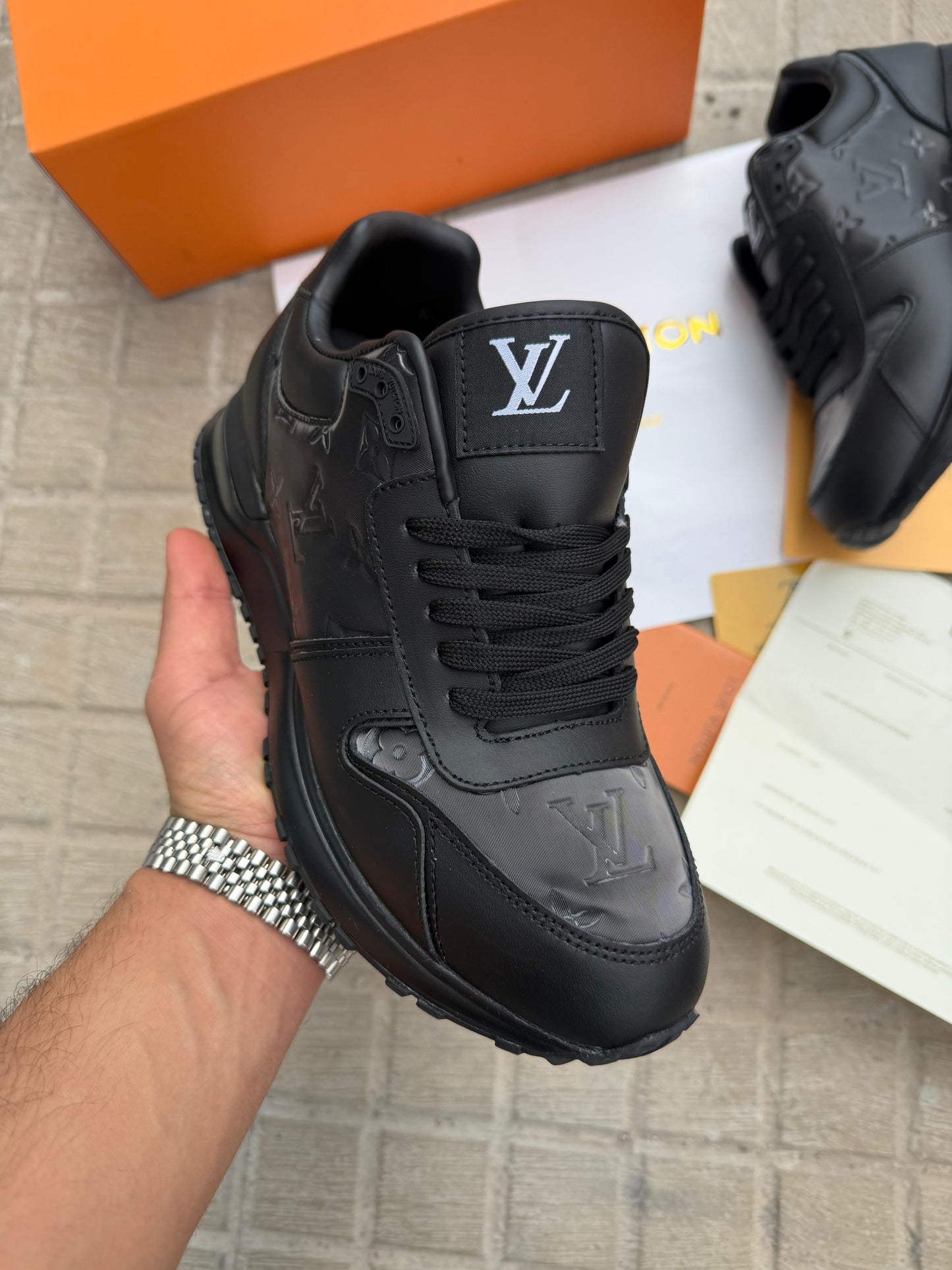 Zapatilla Louis Vuitton Run Away