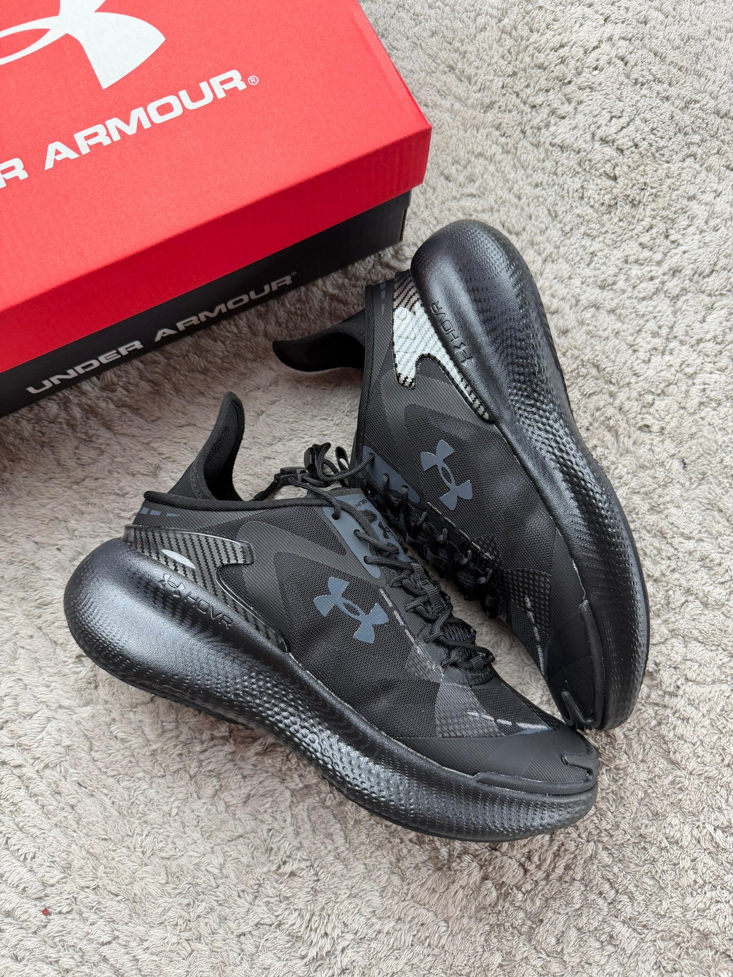 Zapatilla Under Armour 2026