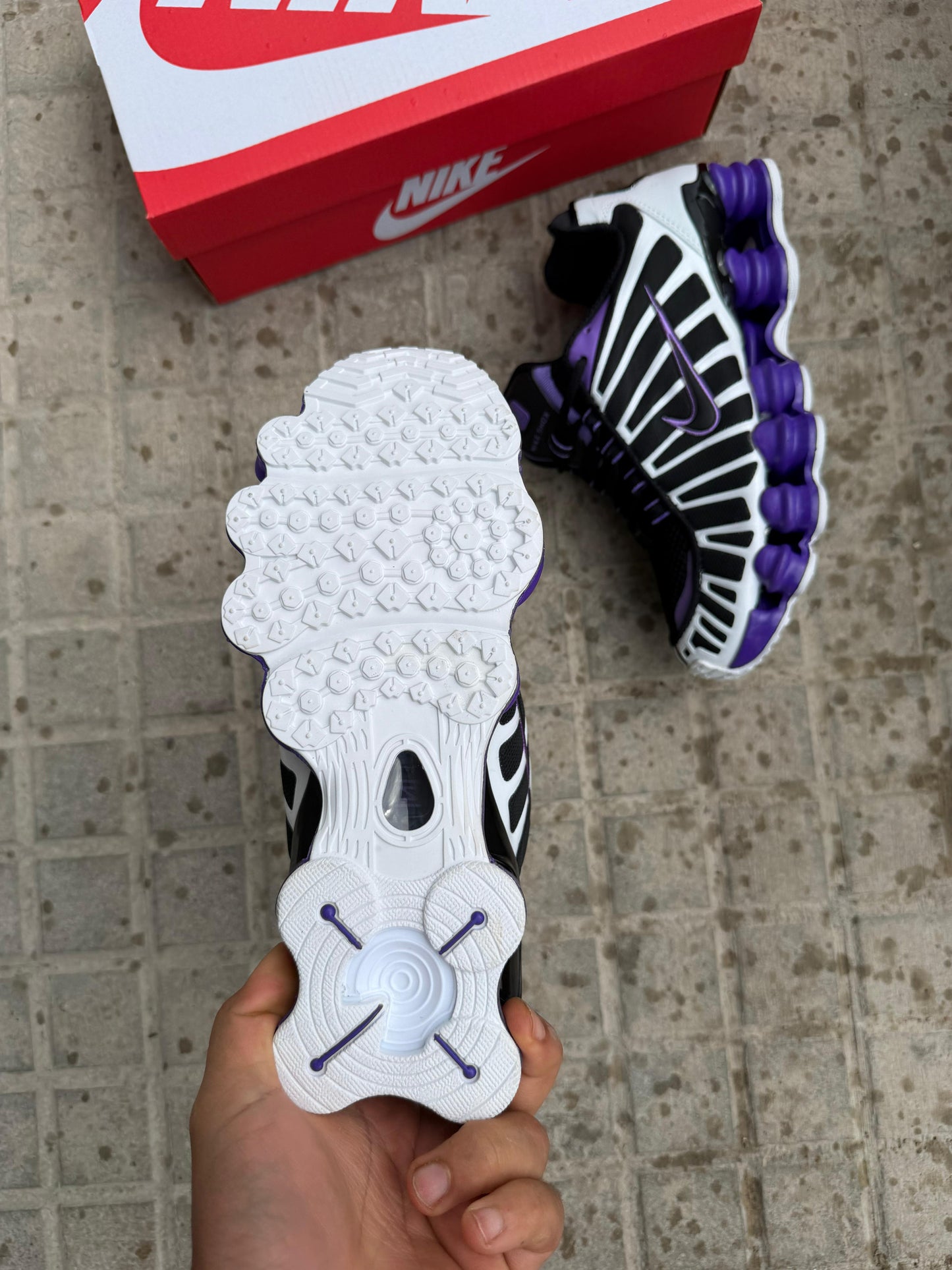 Zapatilla Nike Shox 2026