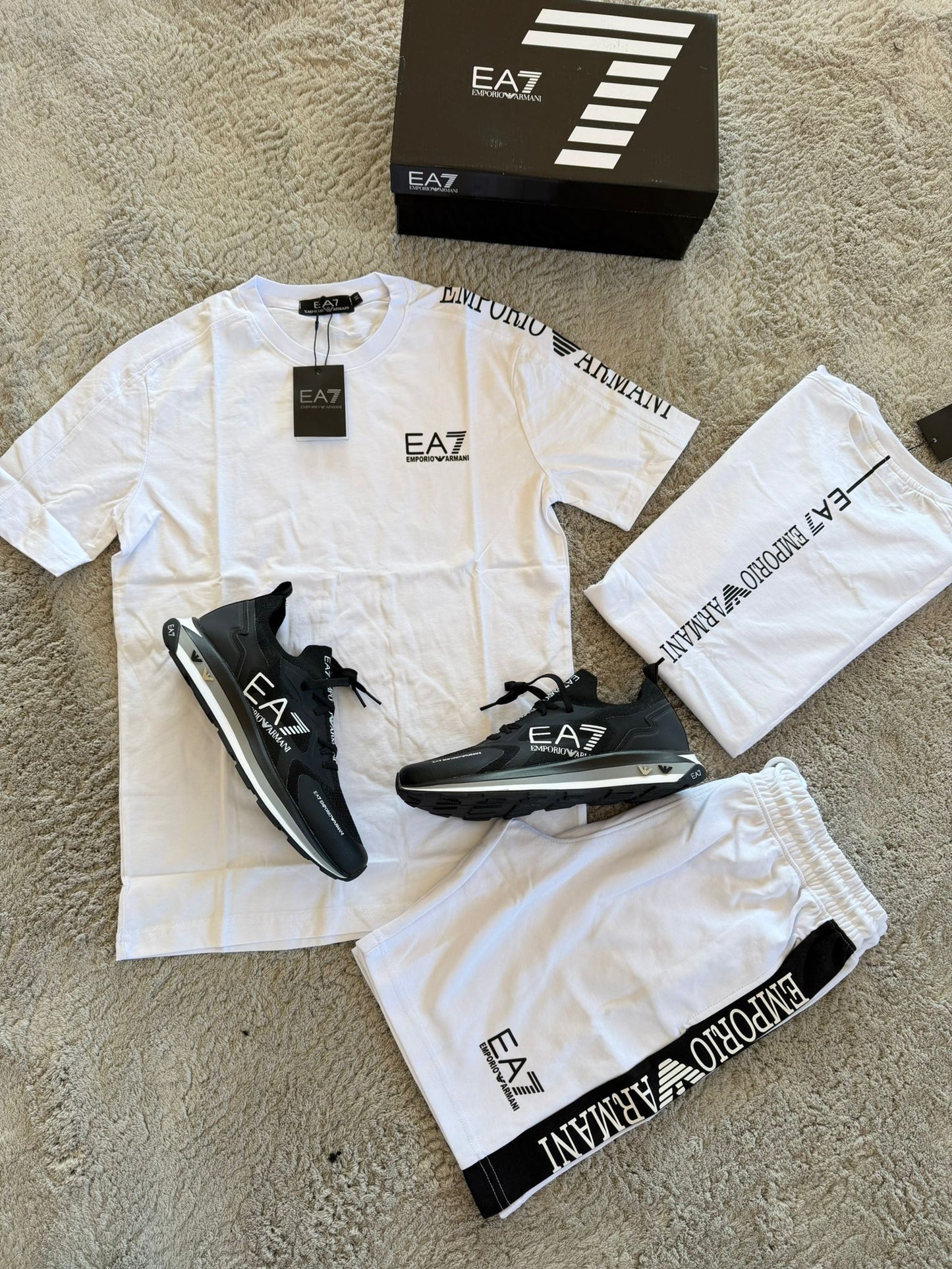 Pack Conjunto + Zapatilla Emporio Armani EA7