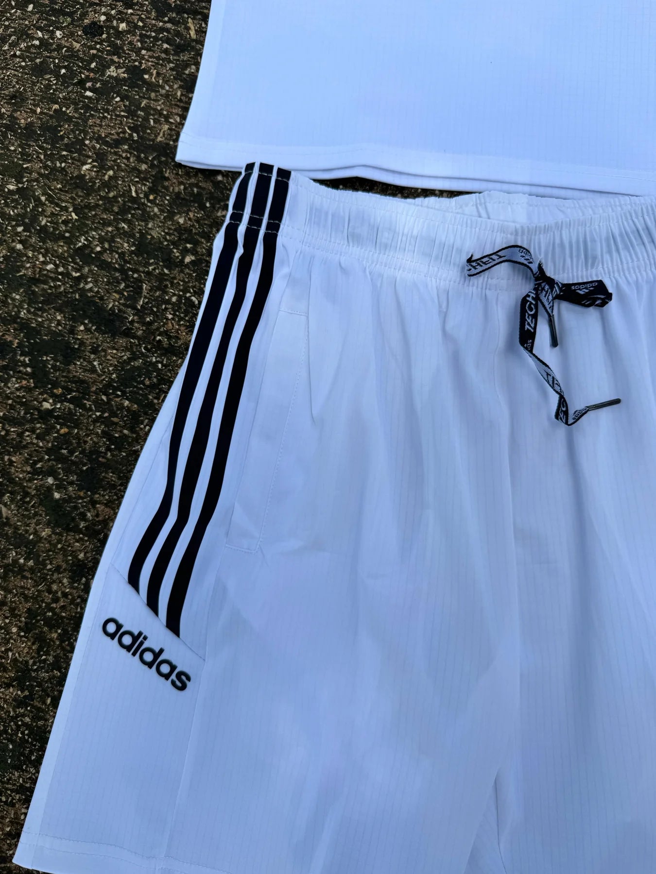 Conjunto Adidas