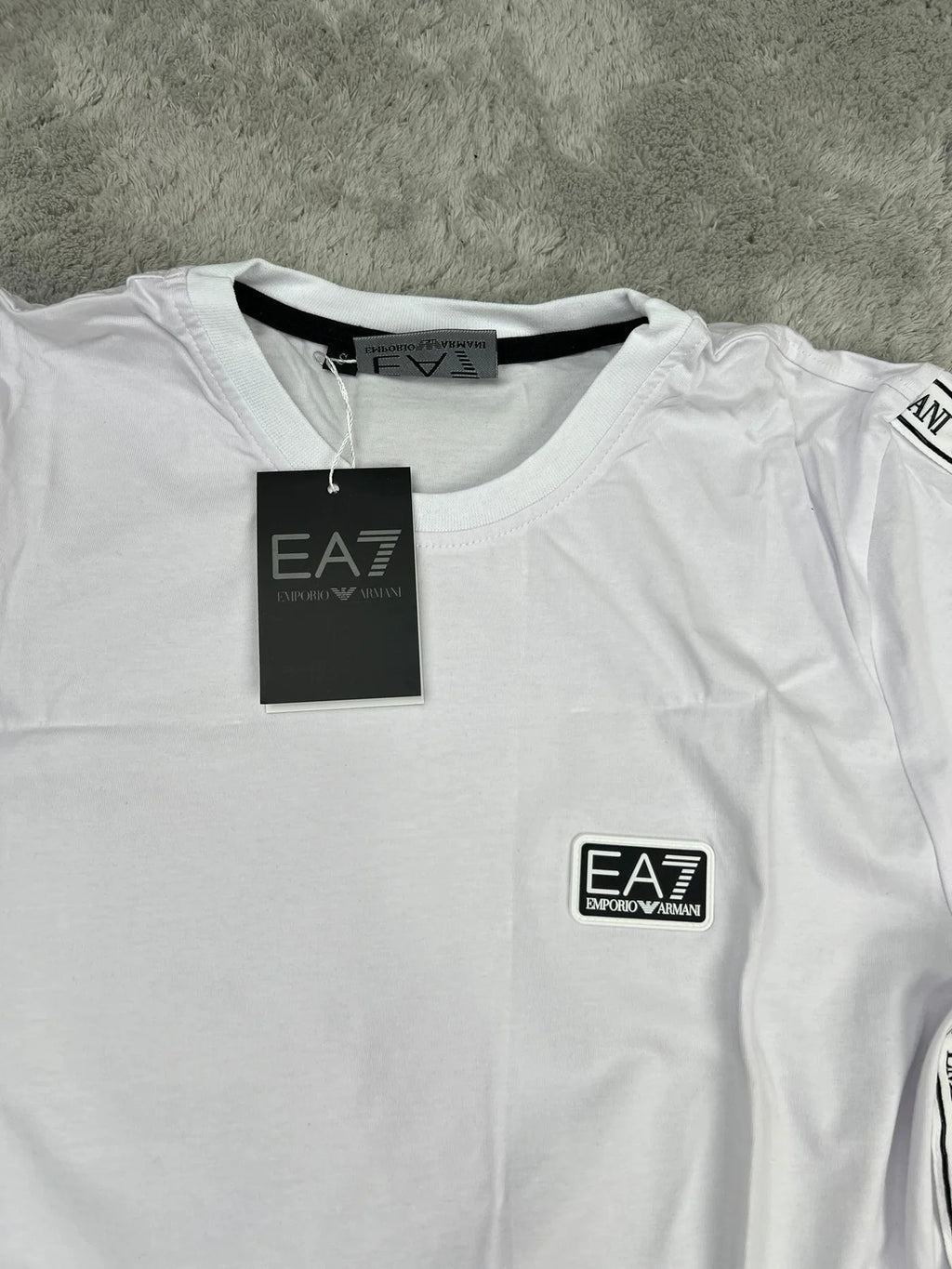 Conjunto Emporio Armani EA7