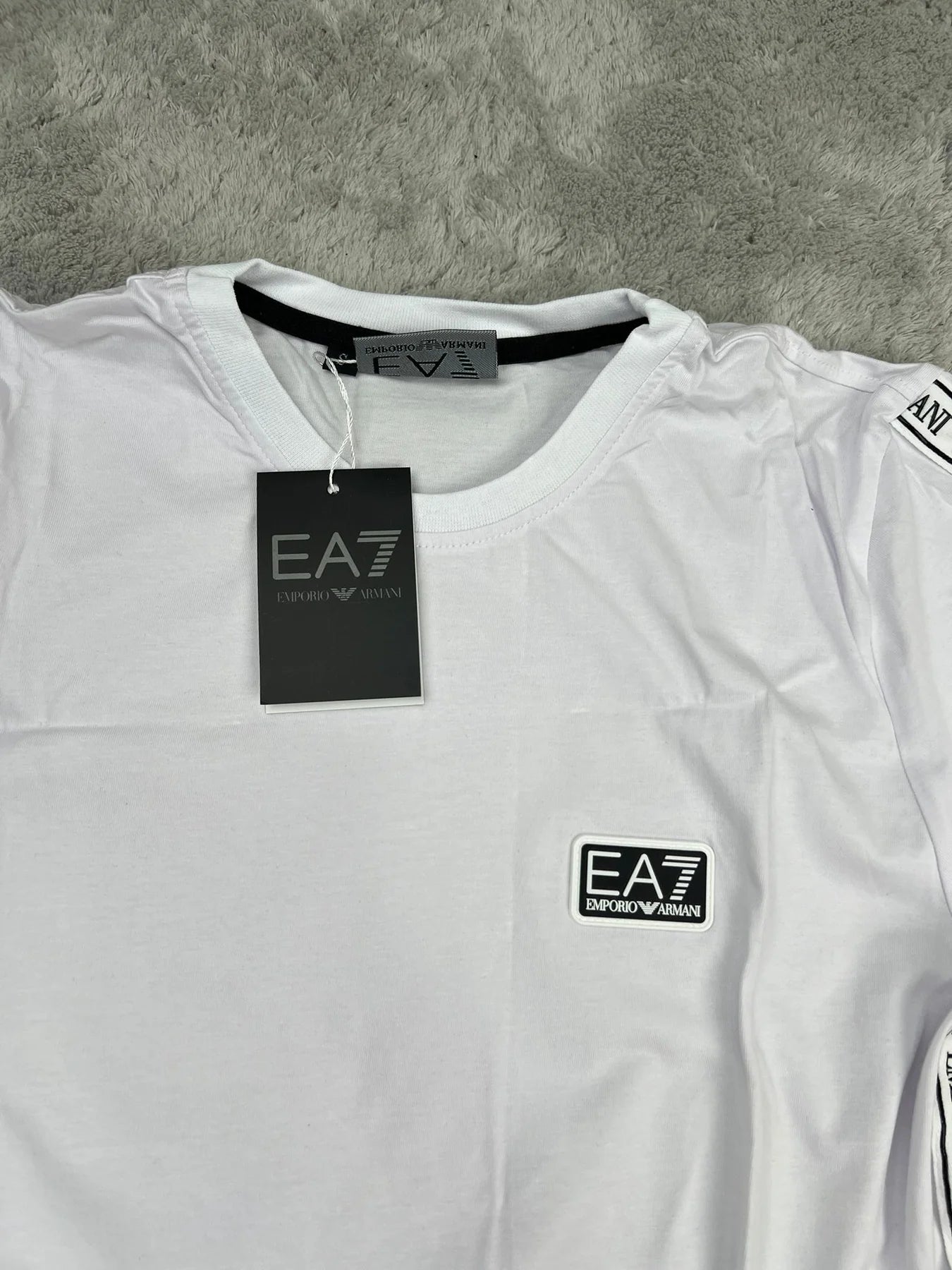 Conjunto Emporio Armani EA7