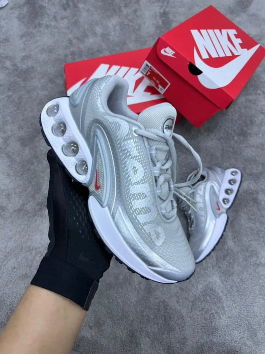 Zapatilla Nike Dn Supreme