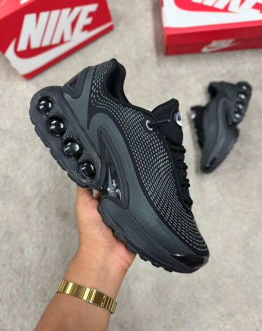 Zapatilla Nike Dn
