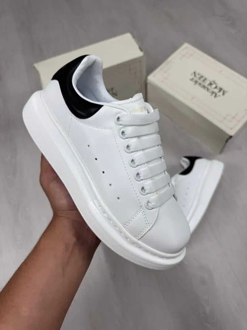 Zapatilla Alexander Mcqueen