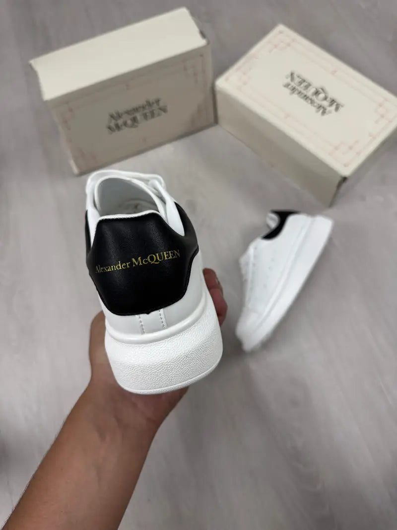 Zapatilla Alexander Mcqueen
