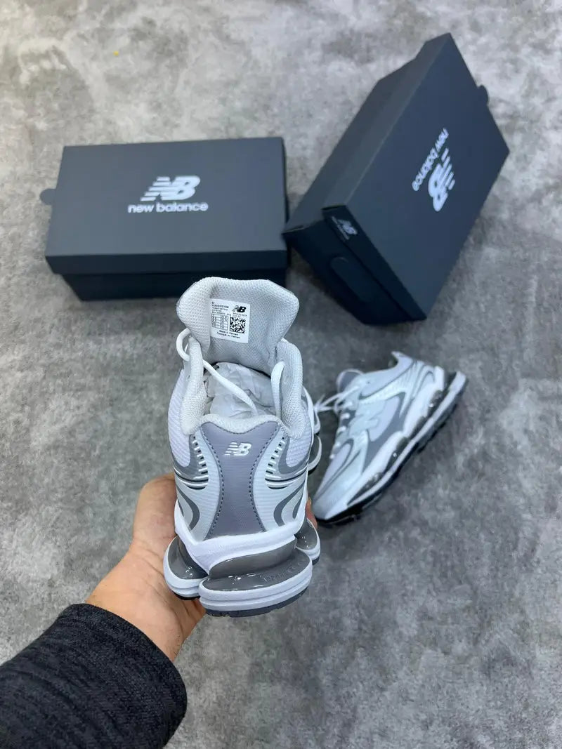 Zapatilla New Balance 2000