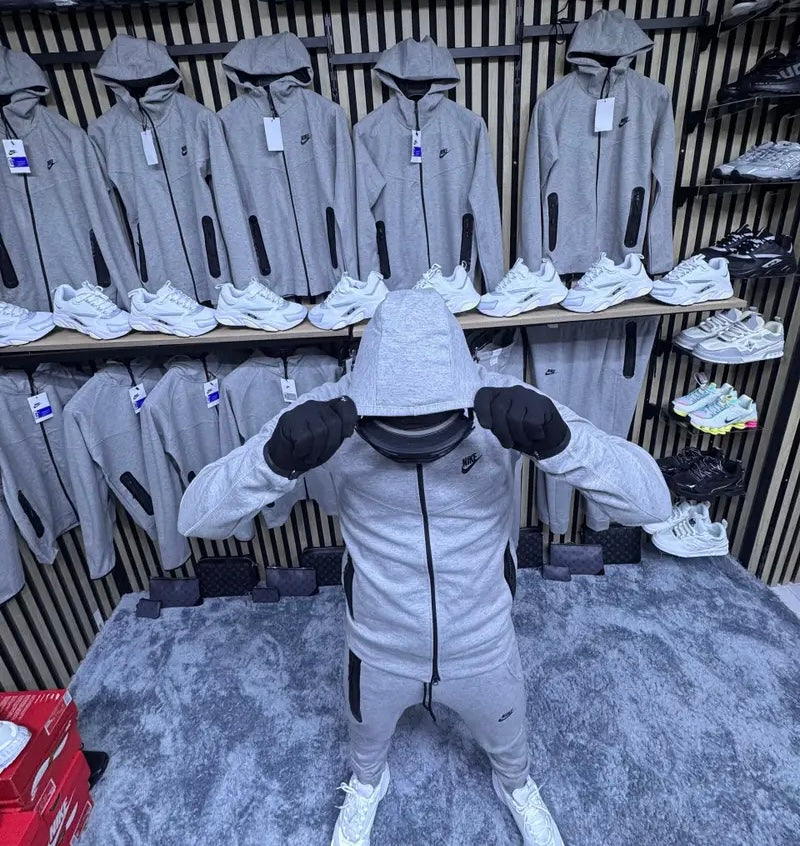 Chandal Nike Tech