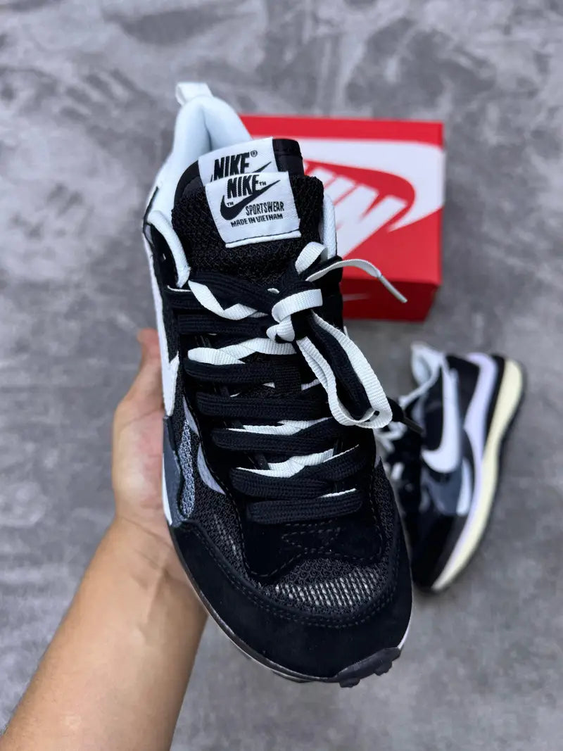 Zapatilla Nike X Scai Vaporwaffle