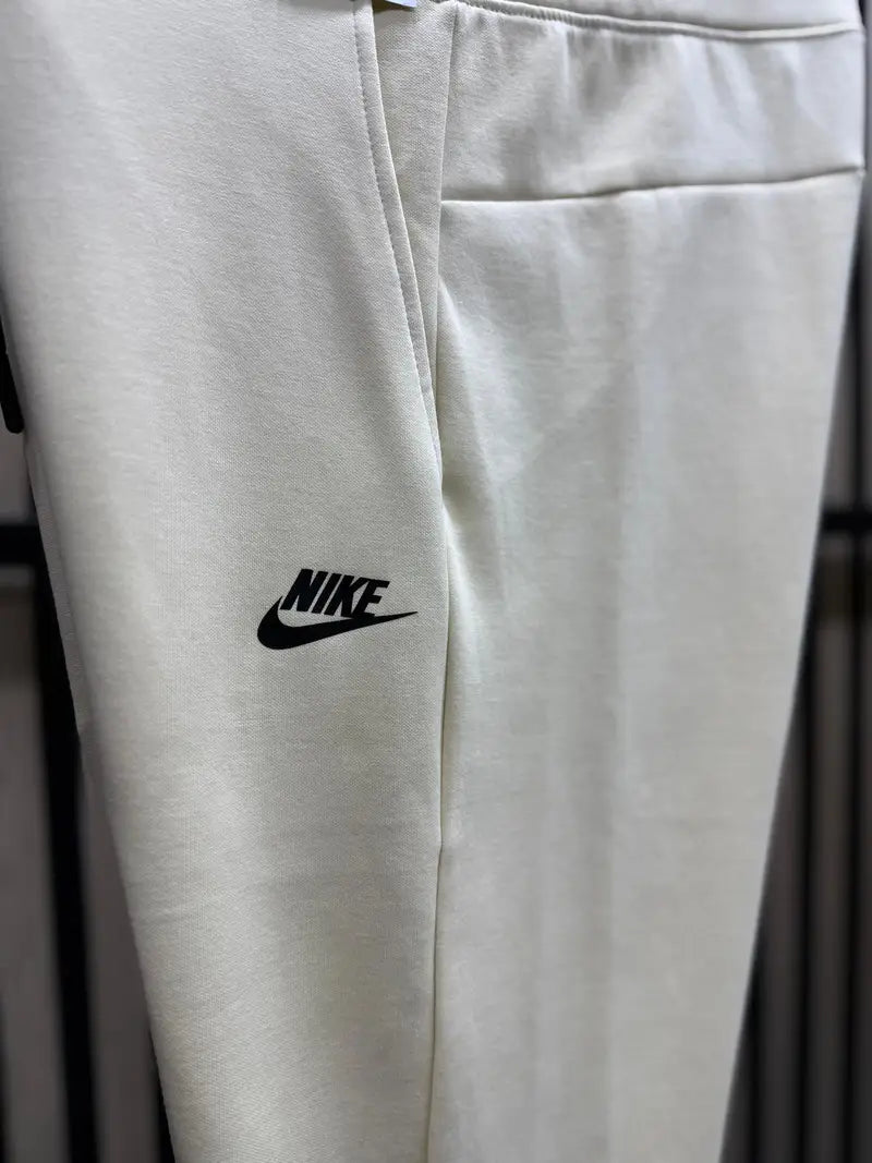 Chandal Nike Tech Cr7